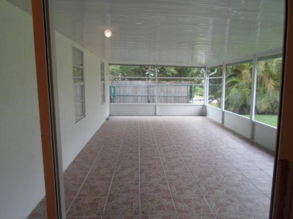 Port Saint Lucie, FL 34953,1085 SW Canary TER