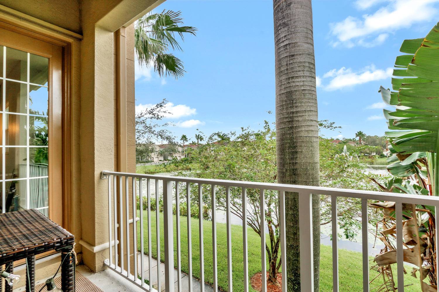 Palm Beach Gardens, FL 33418,4986 Bonsai CIR 200