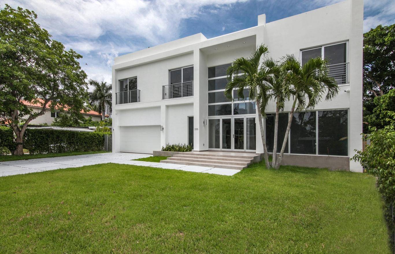 Sunny Isles Beach, FL 33160,255 189th TER