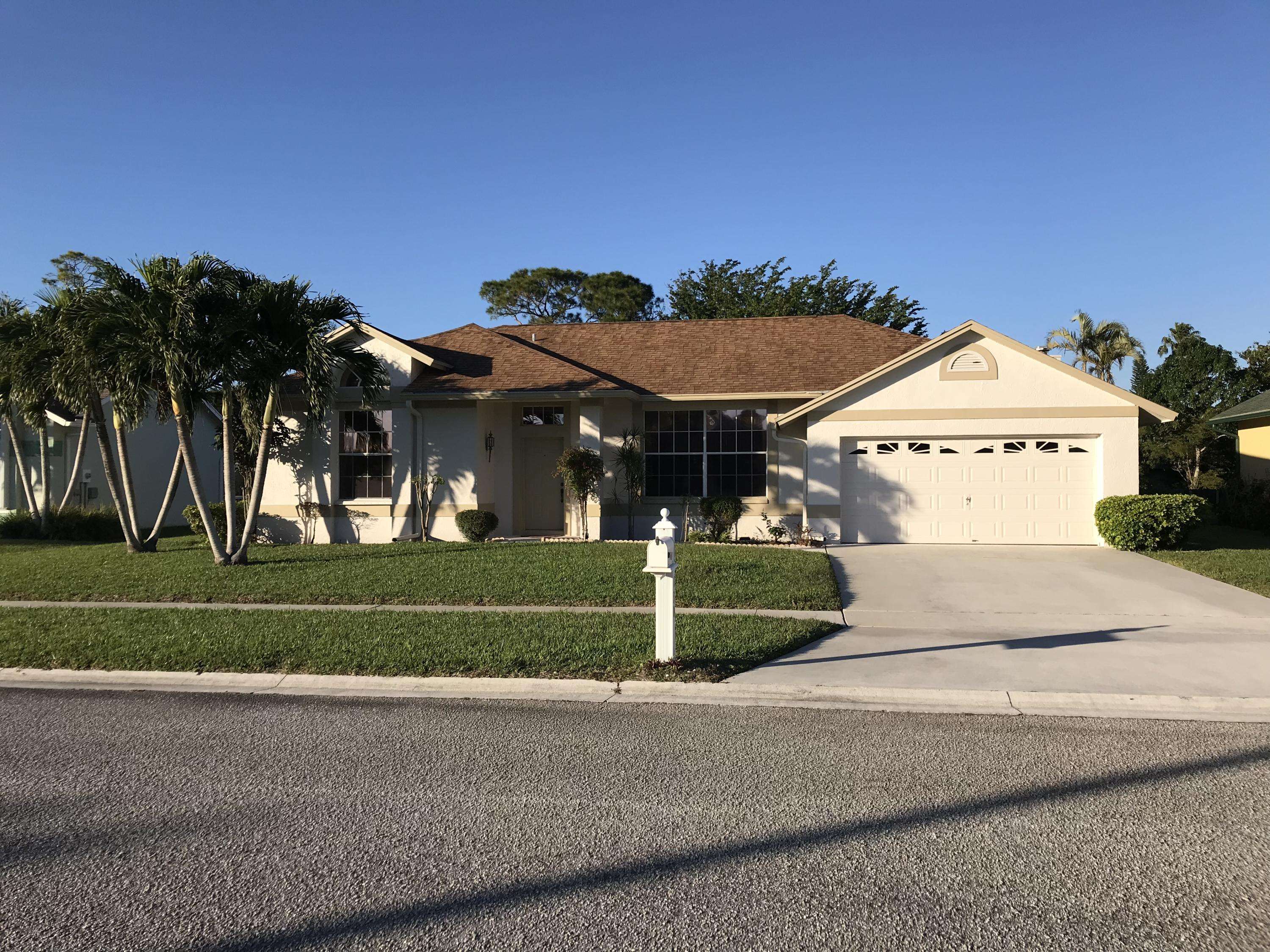 West Palm Beach, FL 33411,130 N Royal Pine CIR