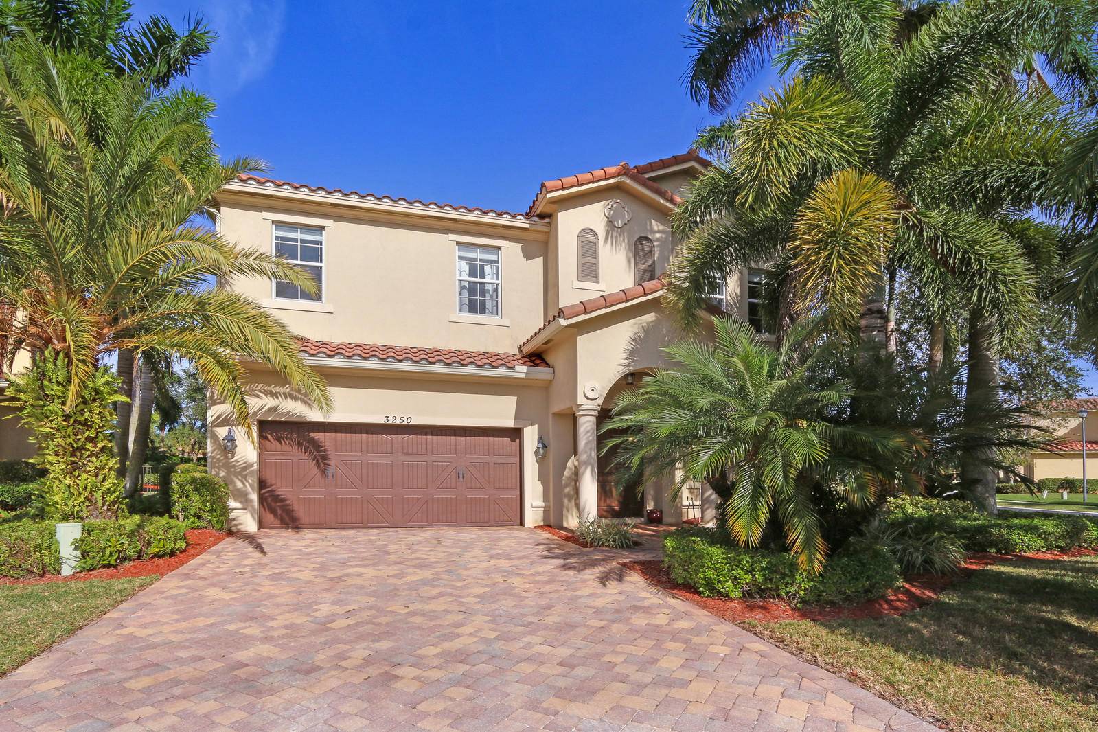 Wellington, FL 33414,3250 Watercress CT