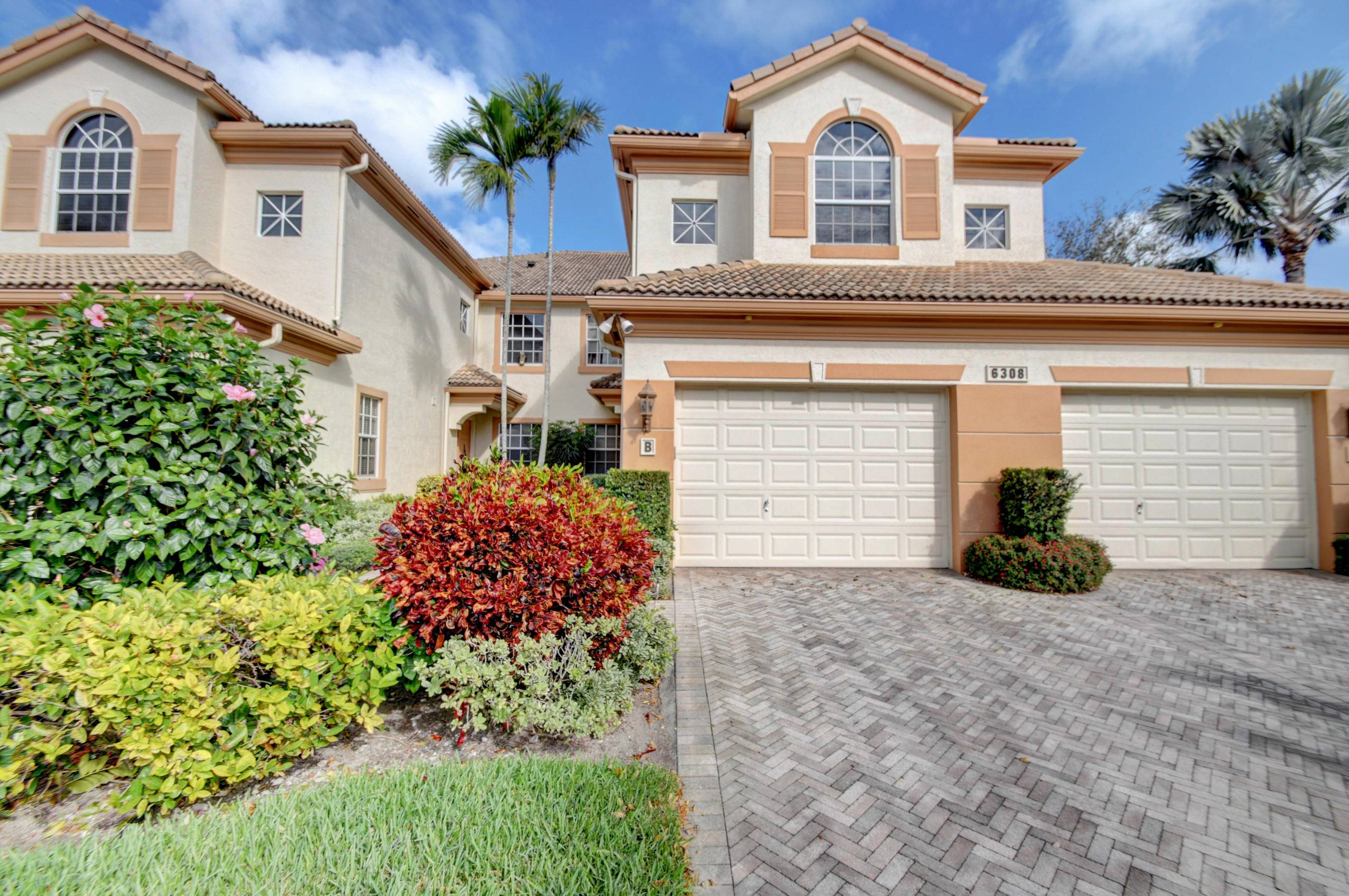 Boca Raton, FL 33496,6308 Graycliff DR B