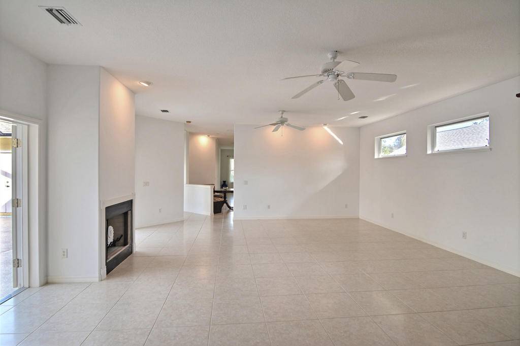 Vero Beach, FL 32963,1630 Cherrystone WAY