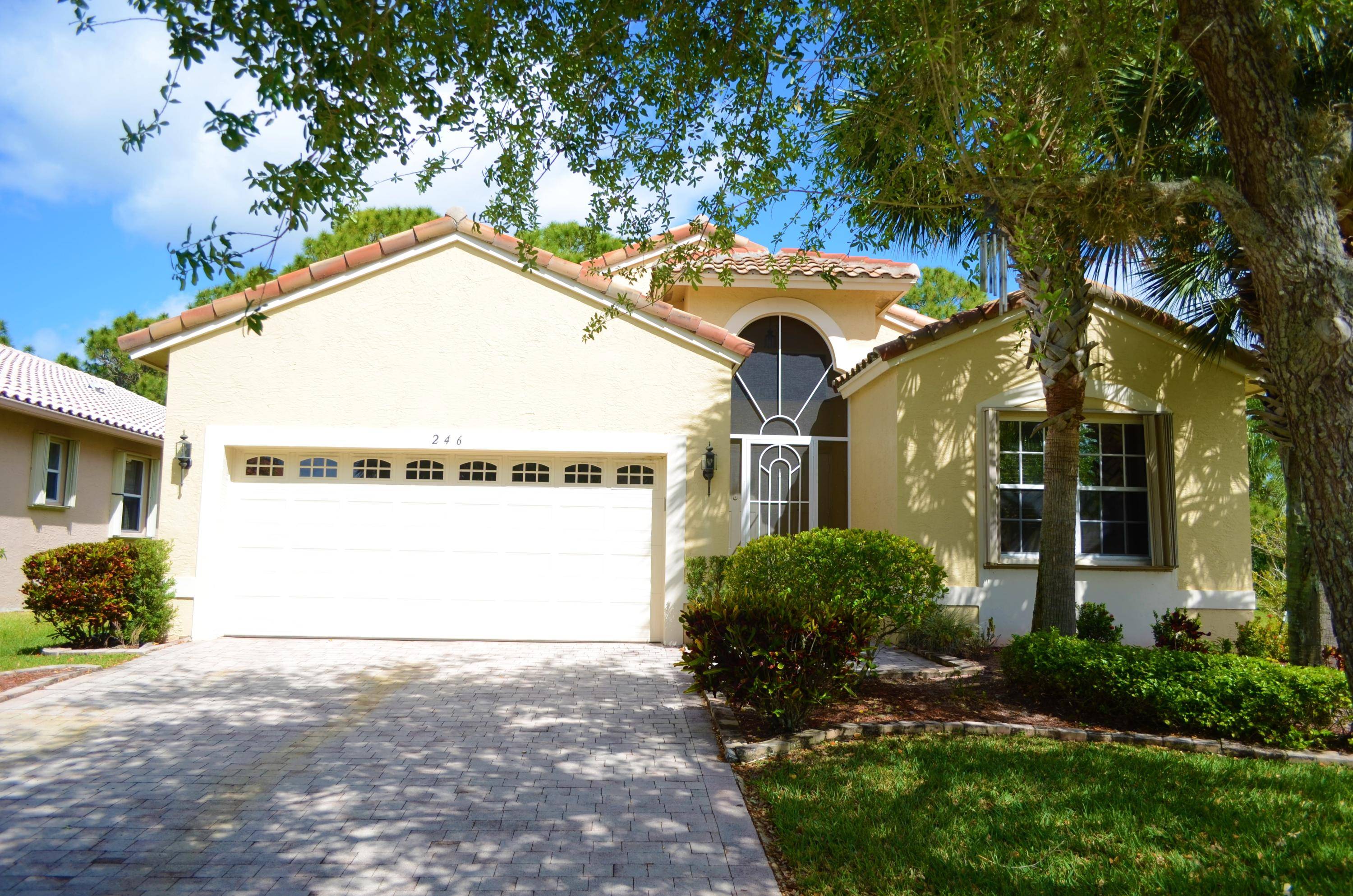 Port Saint Lucie, FL 34986,246 NW Toscane TRL