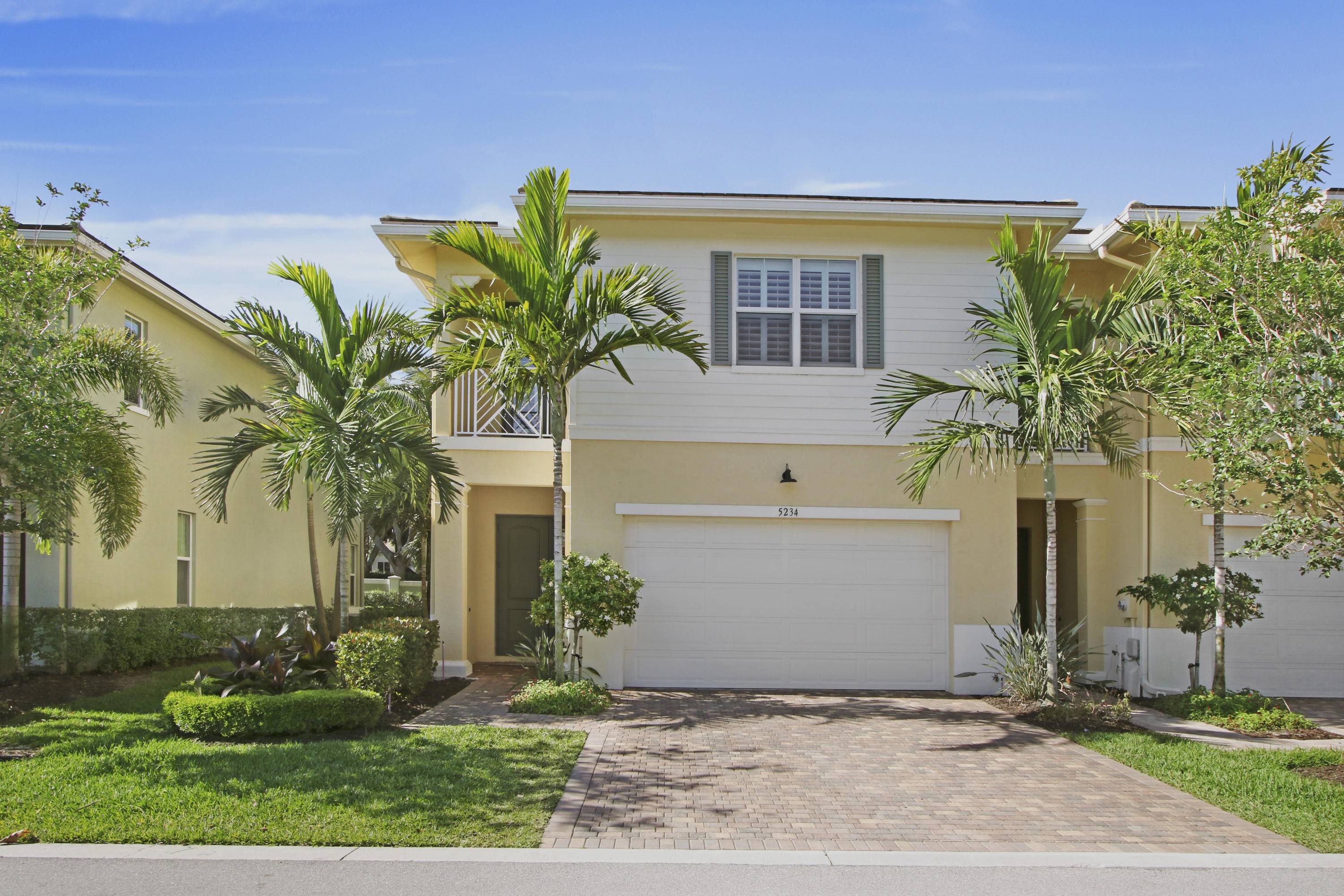 Palm Beach Gardens, FL 33418,5234 Cambridge CT