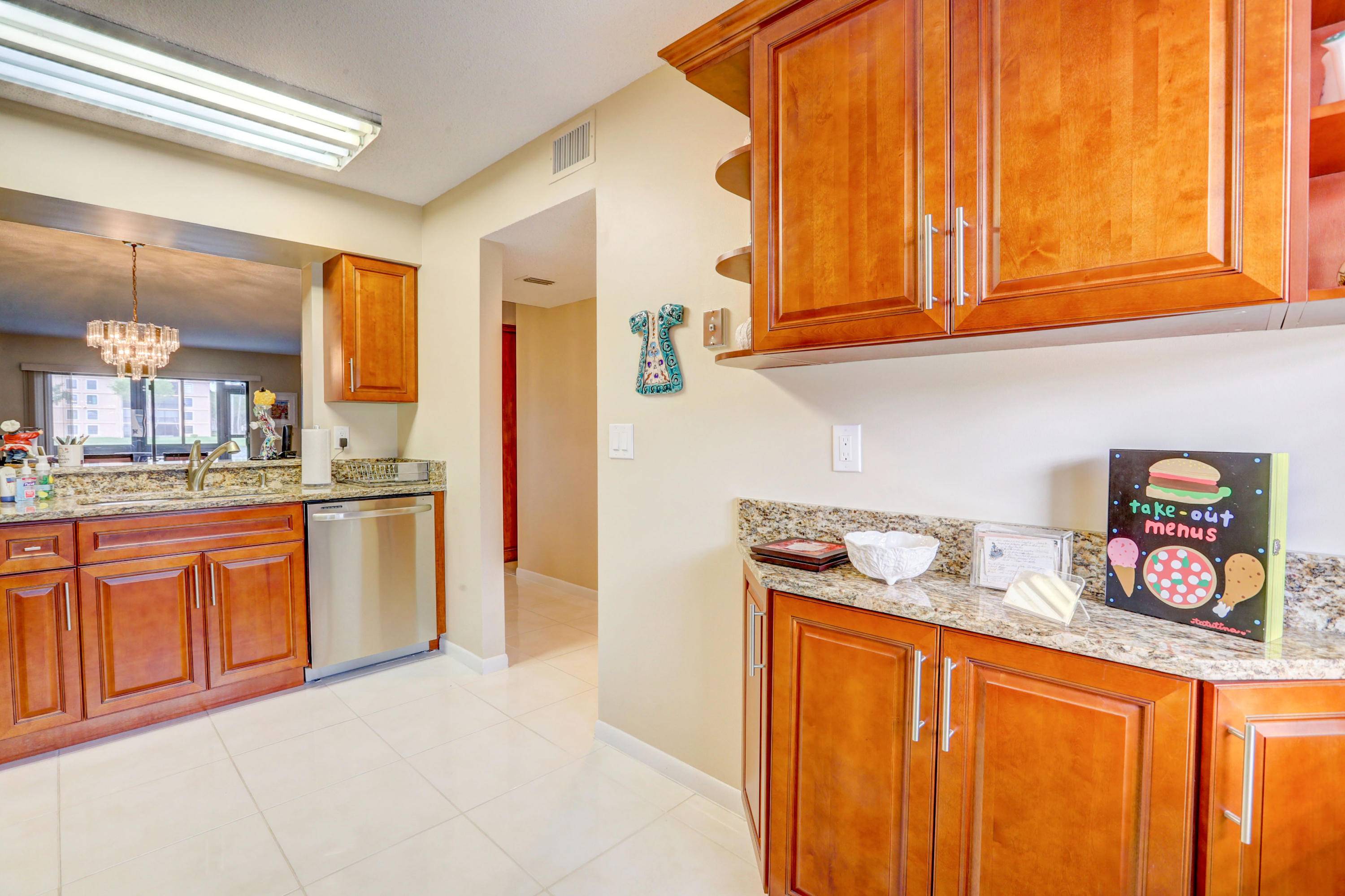 Delray Beach, FL 33484,6241 Pointe Regal CIR 108