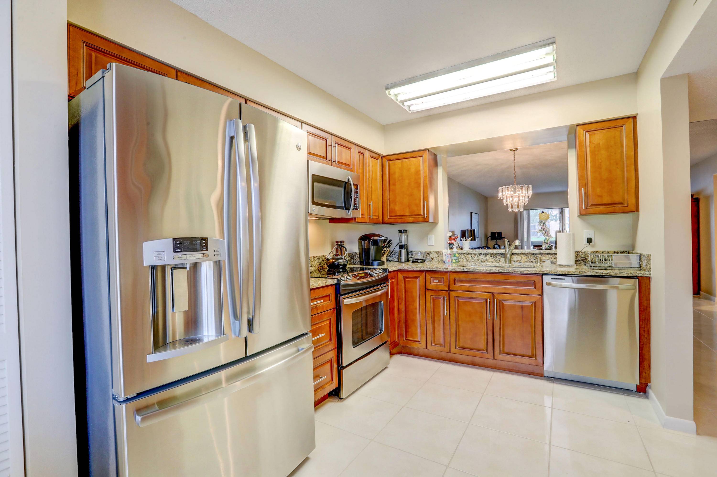 Delray Beach, FL 33484,6241 Pointe Regal CIR 108