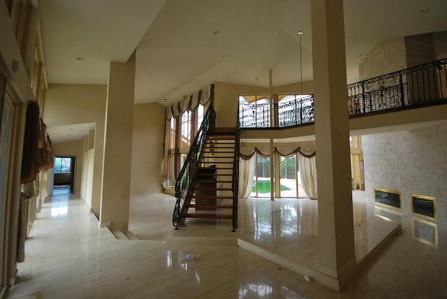 Boca Raton, FL 33434,3270 Saint James DR