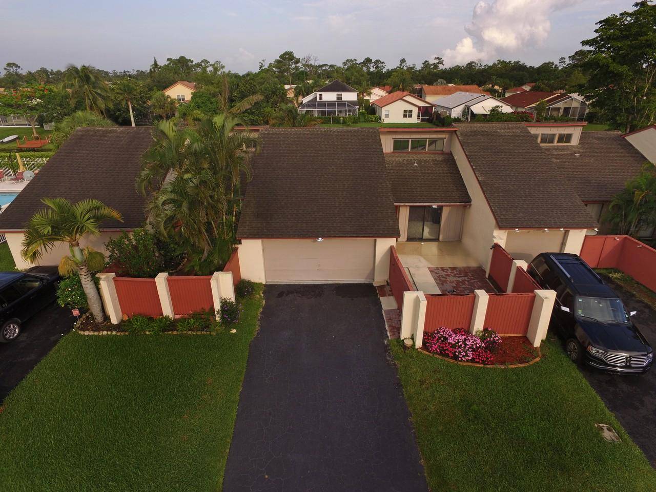 Wellington, FL 33414,12858 Spinnaker LN
