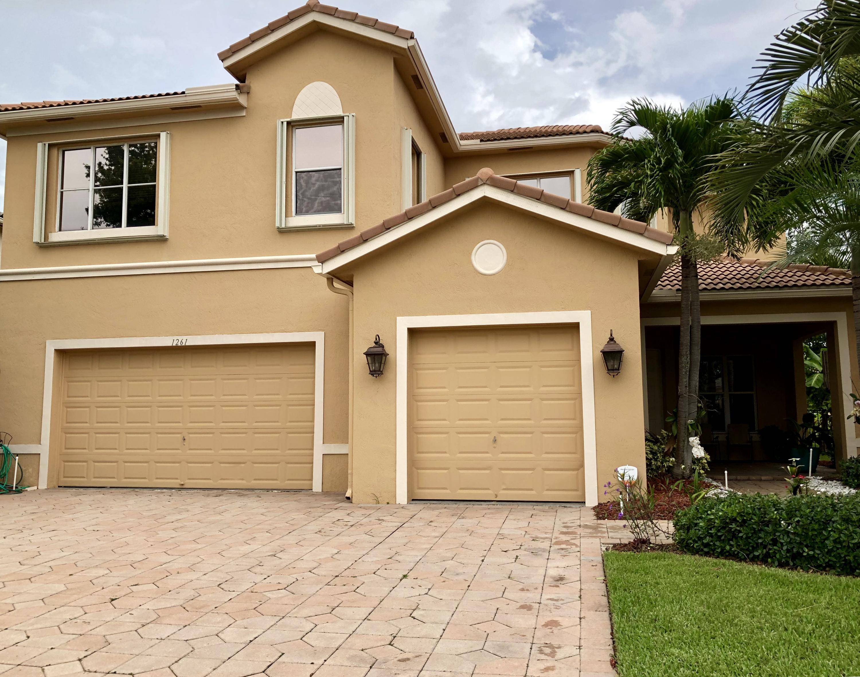 Wellington, FL 33414,1261 Beacon CIR