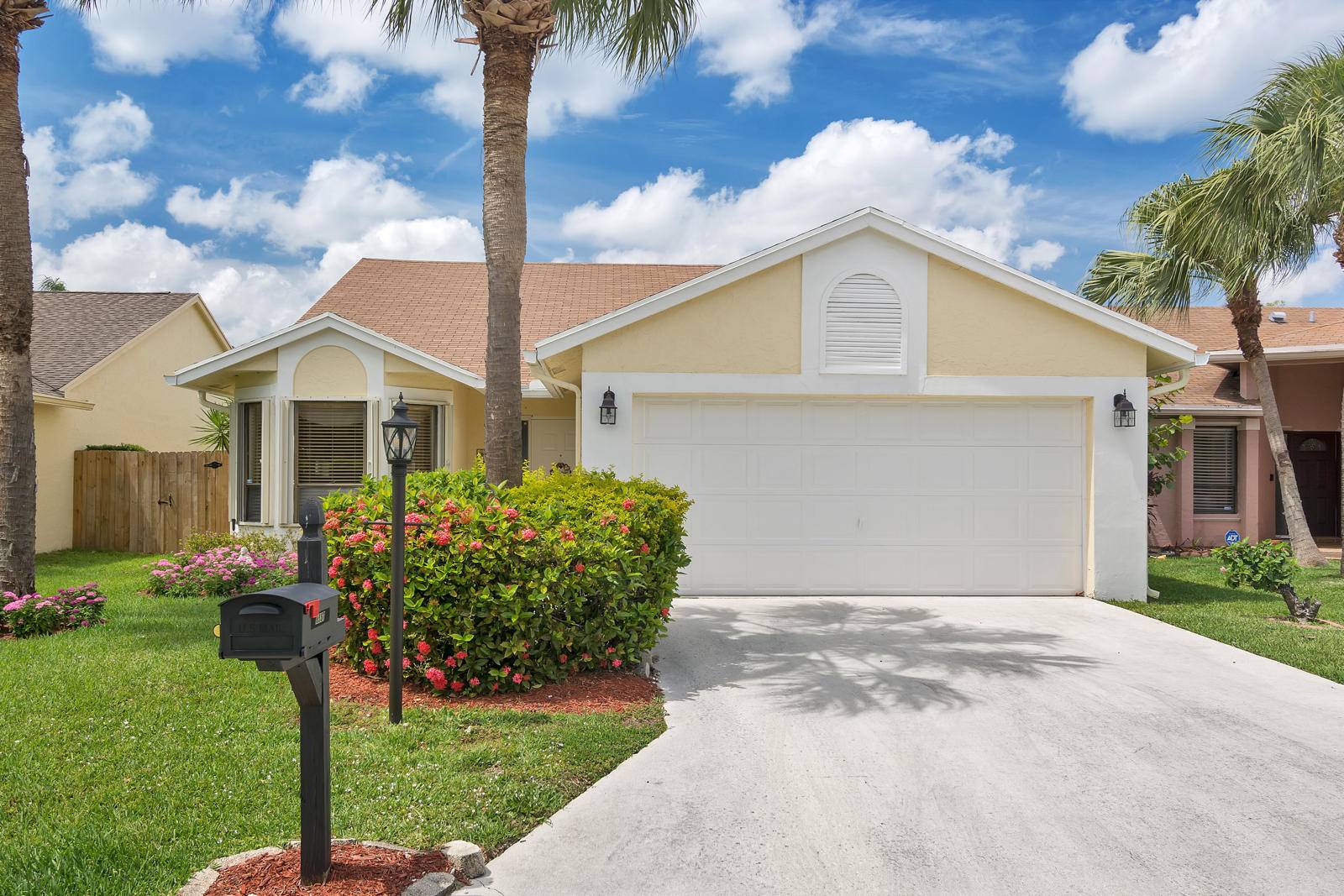 Boca Raton, FL 33433,8557 Jared WAY