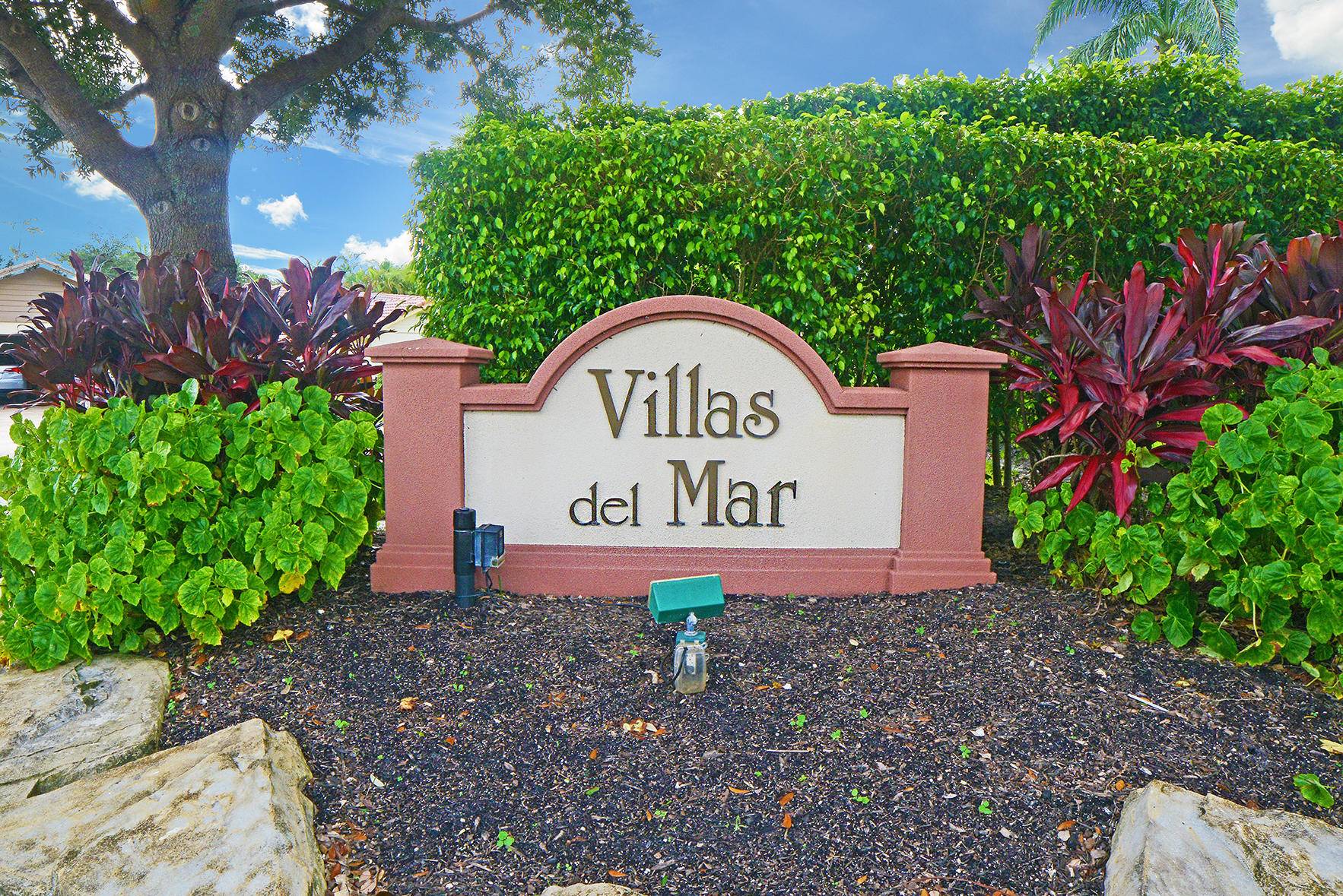 Boca Raton, FL 33433,6881 S Villas DR