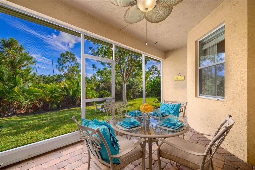 Jensen Beach, FL 34957,507 NW Windflower TER