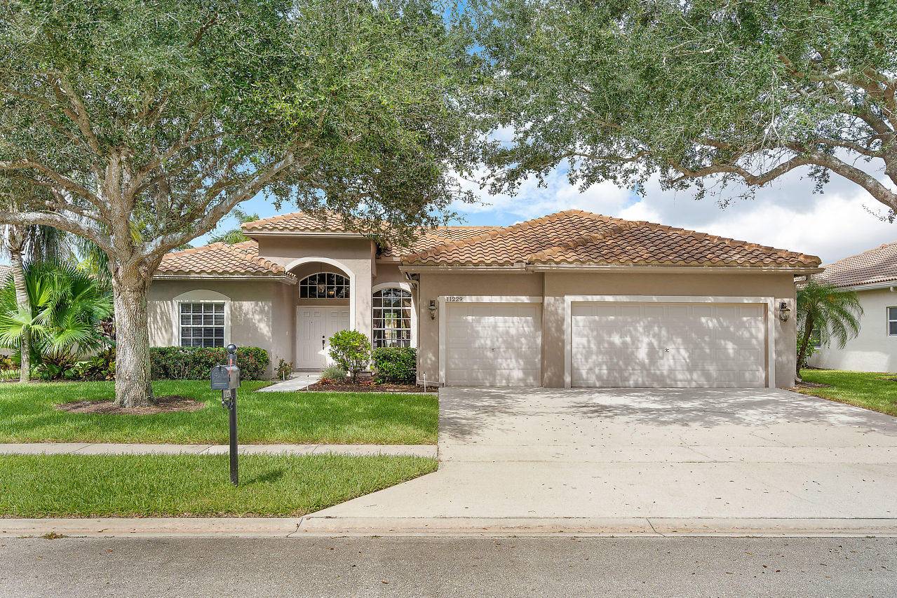 Wellington, FL 33414,11229 Edgewater CIR