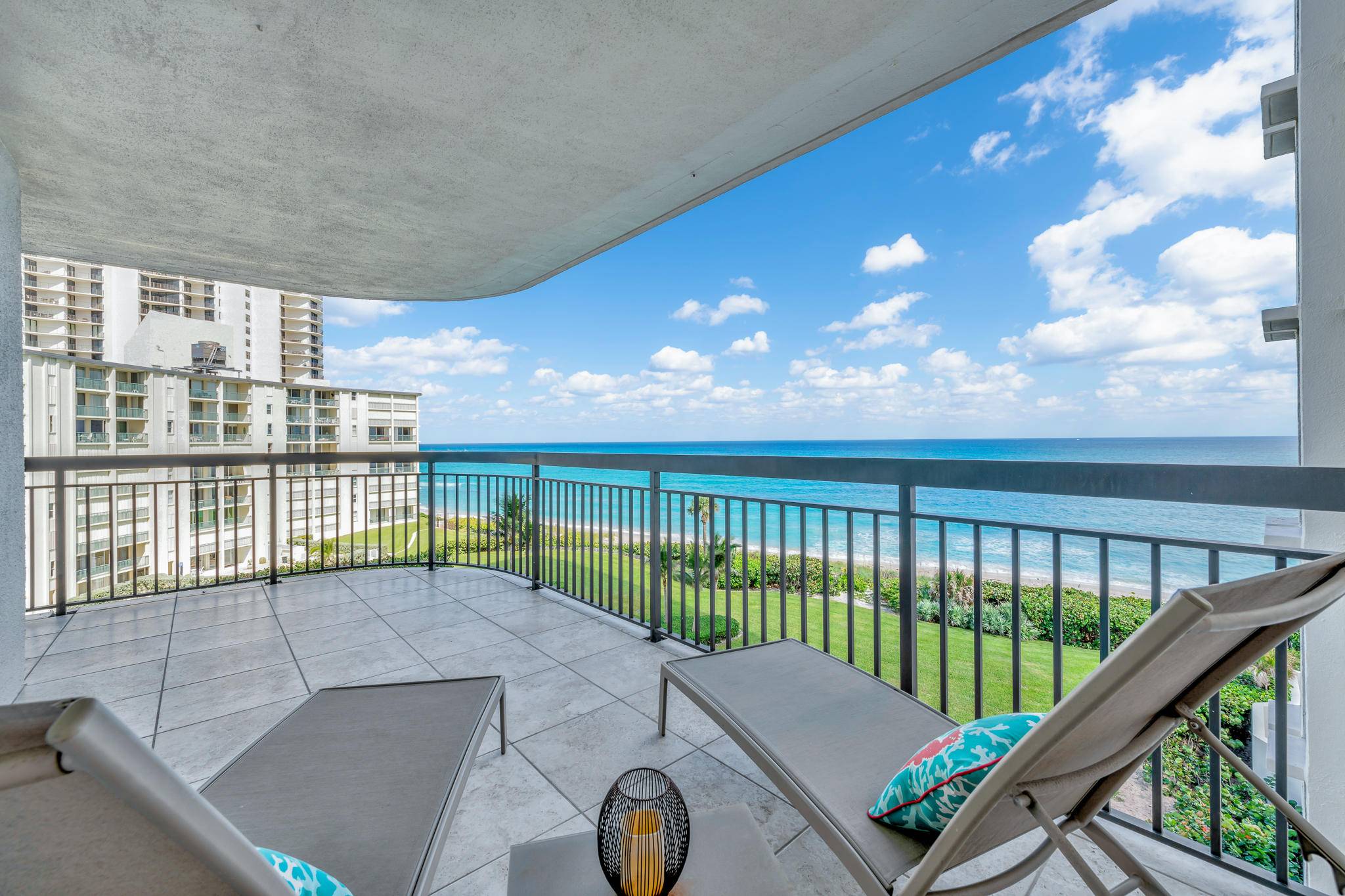 Riviera Beach, FL 33404,5380 N Ocean DR 6j