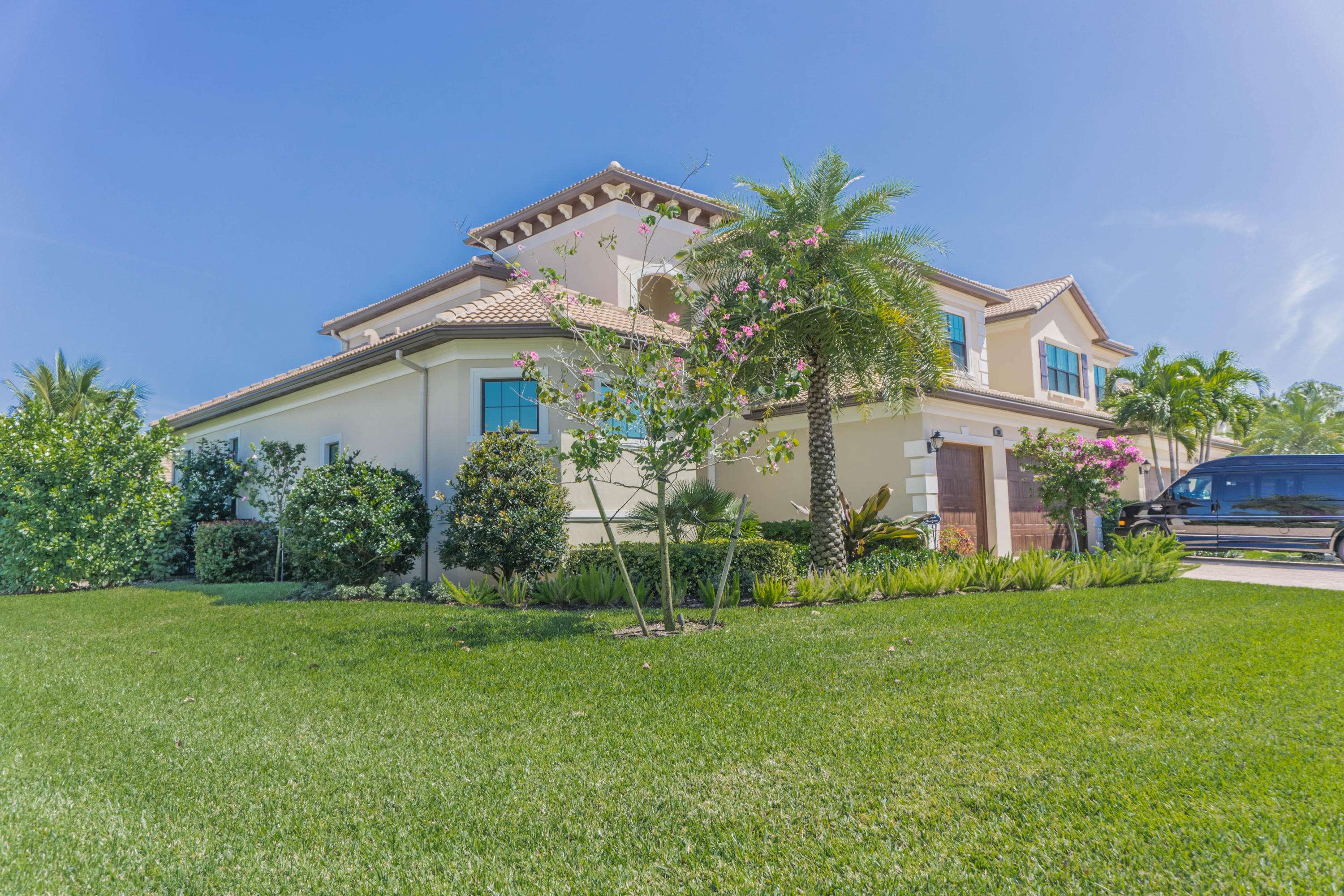 Palm Beach Gardens, FL 33418,230 Gardenia Isles Drive