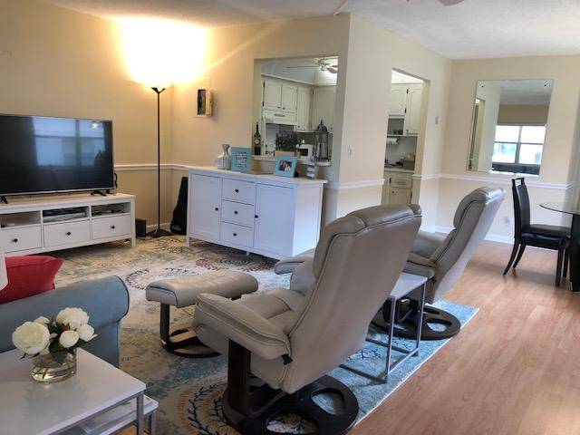 Delray Beach, FL 33446,350 Brittany H 350