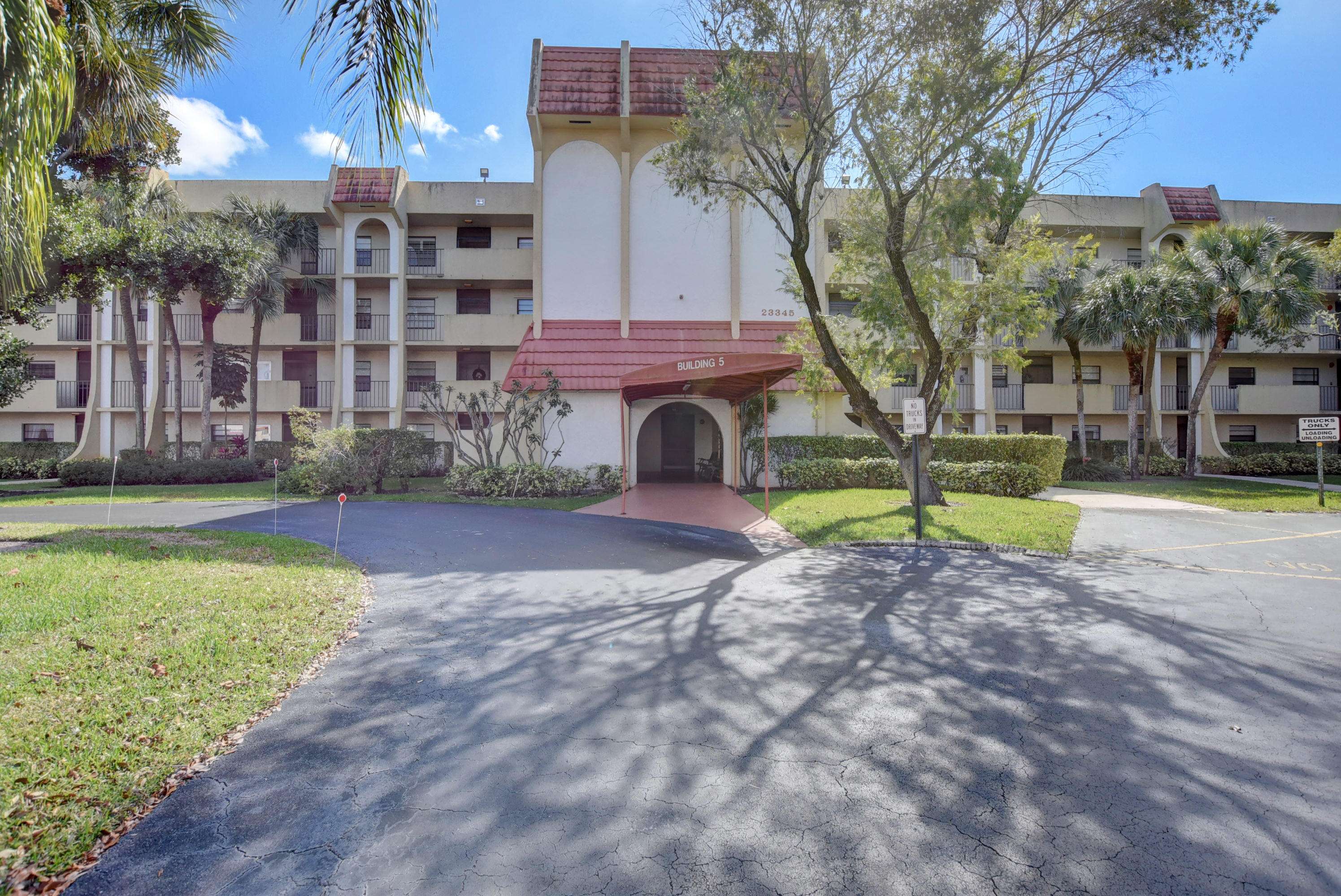 Boca Raton, FL 33428,23345 Carolwood LN 107