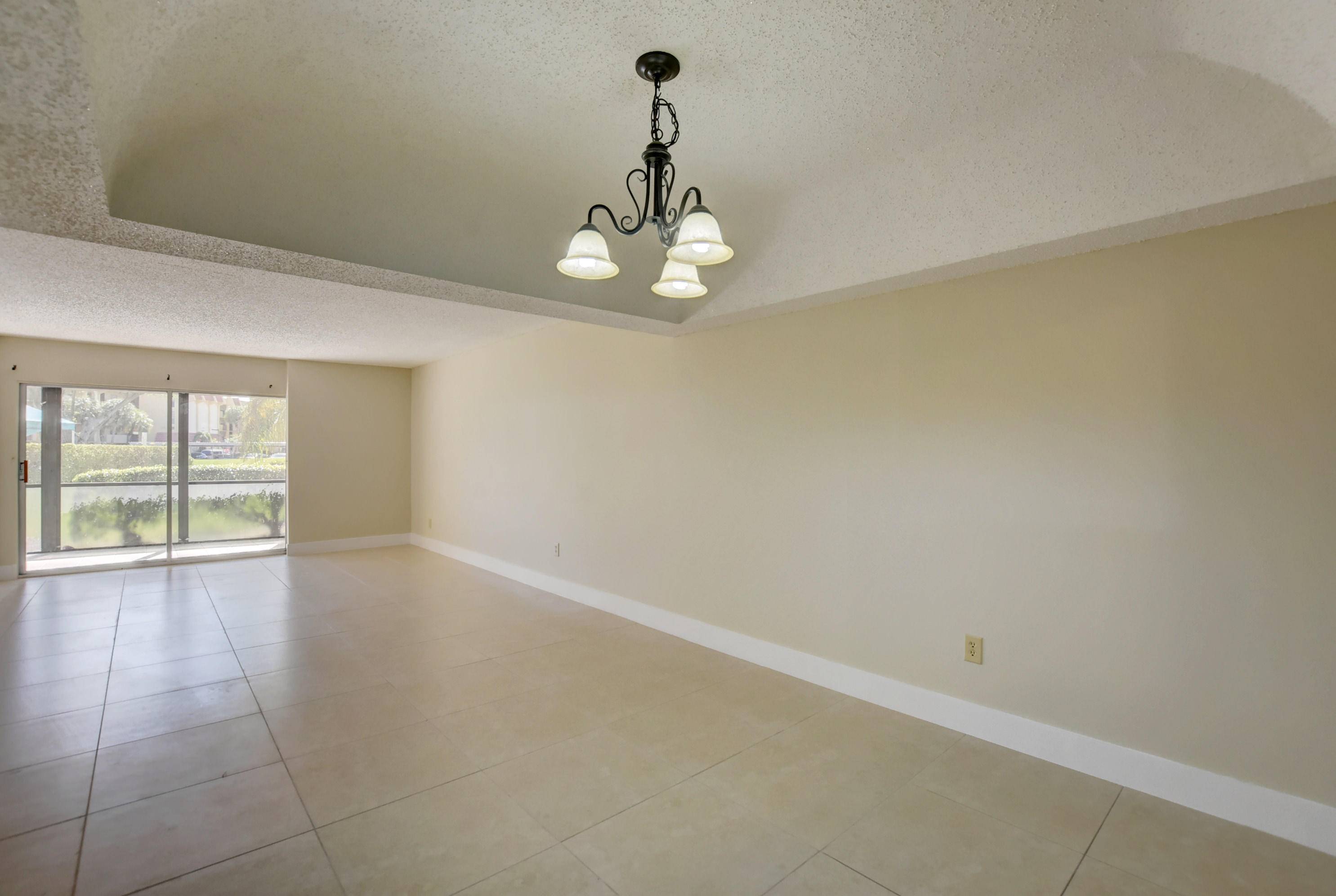 Boca Raton, FL 33428,23345 Carolwood LN 107