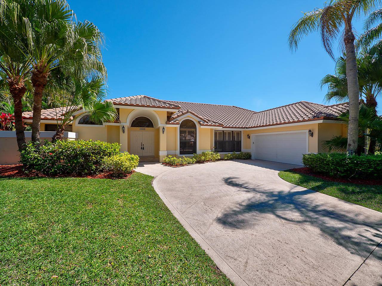 Jupiter, FL 33458,18456 Lostlake WAY