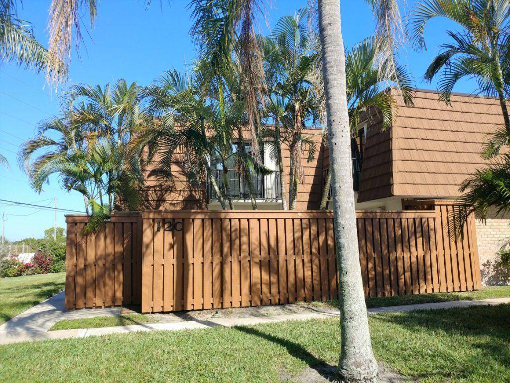 Tequesta, FL 33469,3900 County Line RD 12c