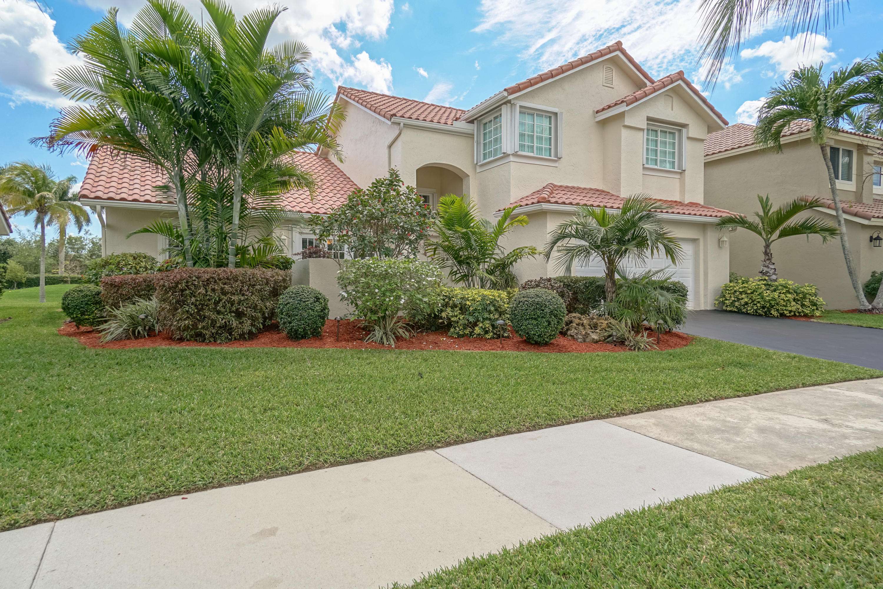 Weston, FL 33326,1162 Laguna Springs DR