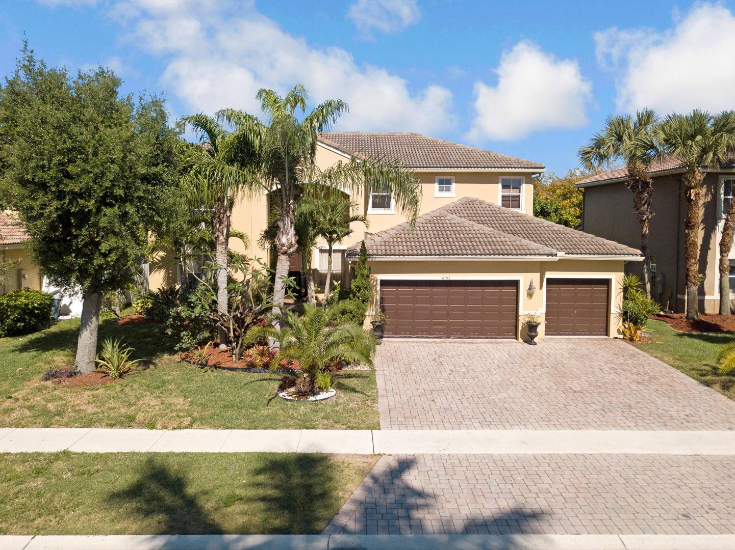 Lake Worth, FL 33467,6793 Finamore CIR