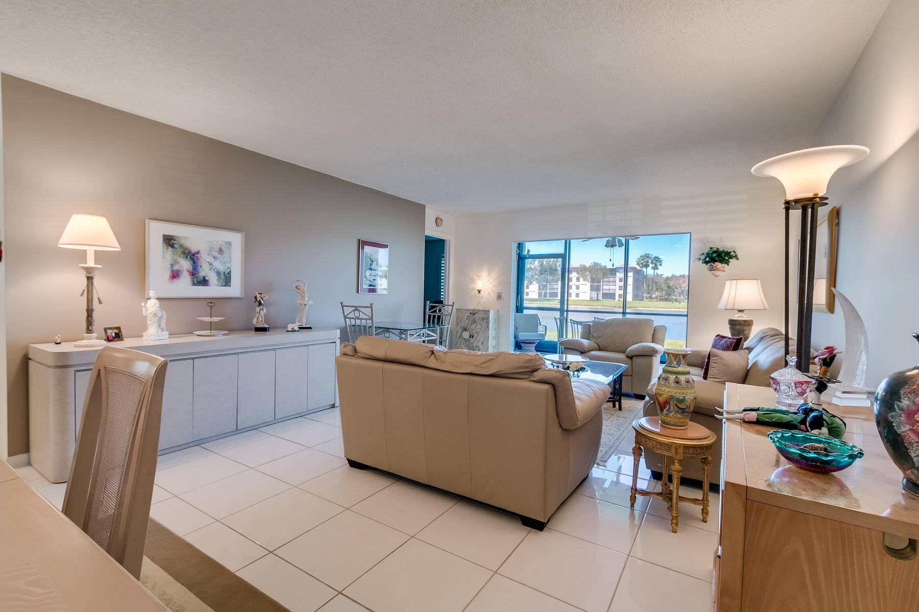 Delray Beach, FL 33484,6193 Pointe Regal CIR 101