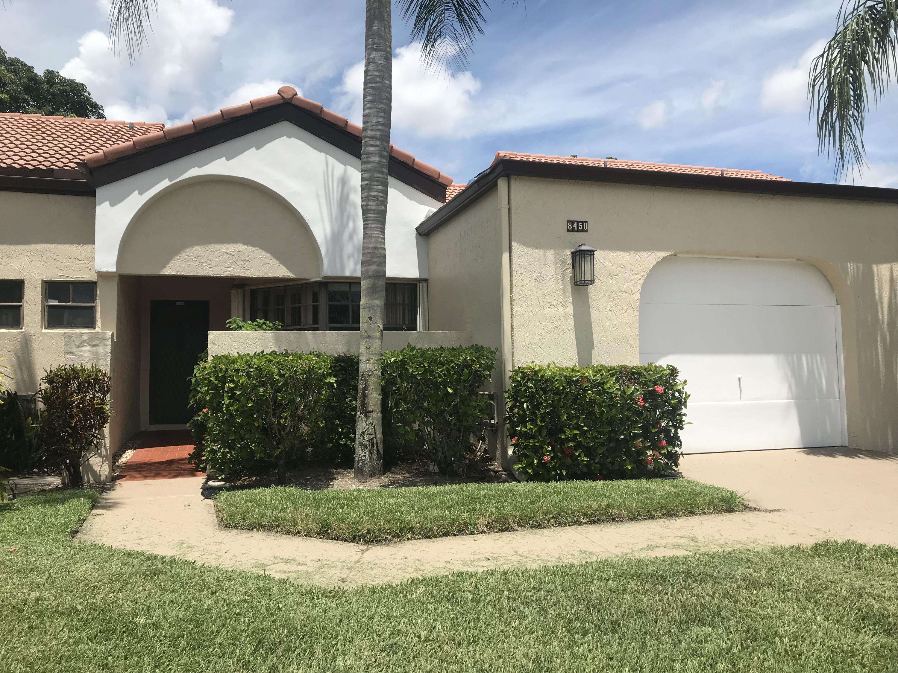 Boynton Beach, FL 33472,8450 Mooring CIR