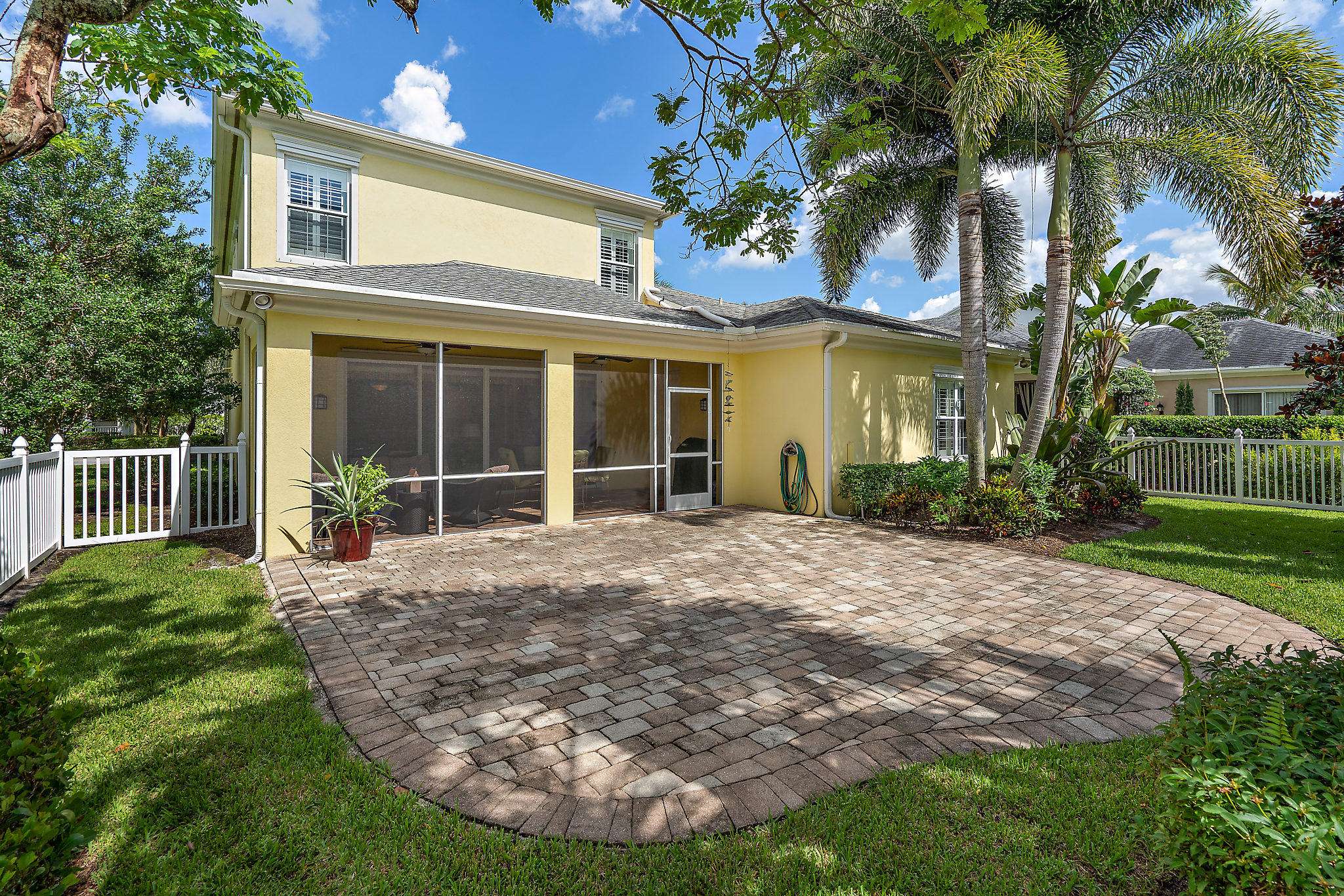 Jupiter, FL 33458,330 Caravelle DR