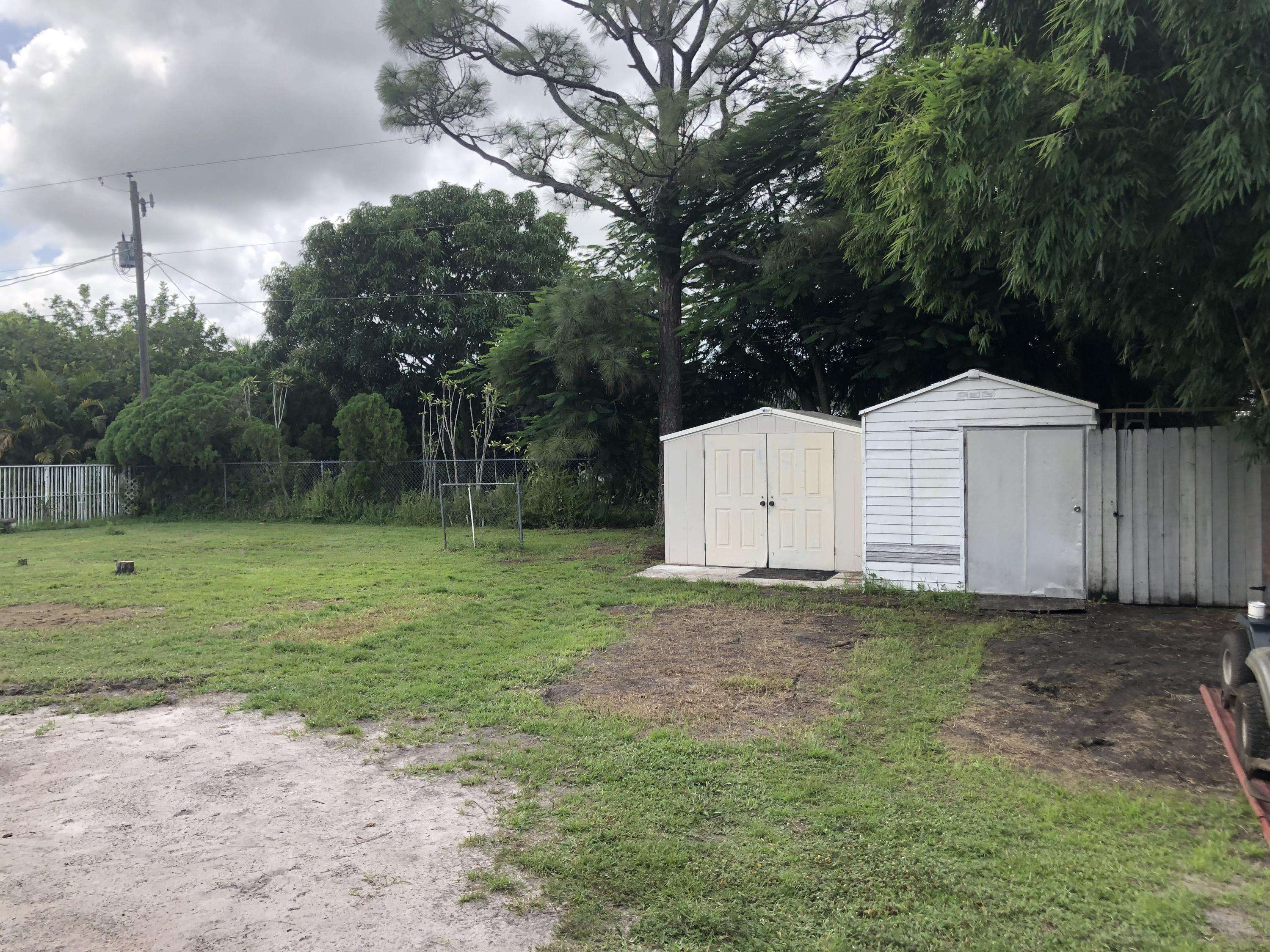 Port Saint Lucie, FL 34983,850 SW Curtis ST