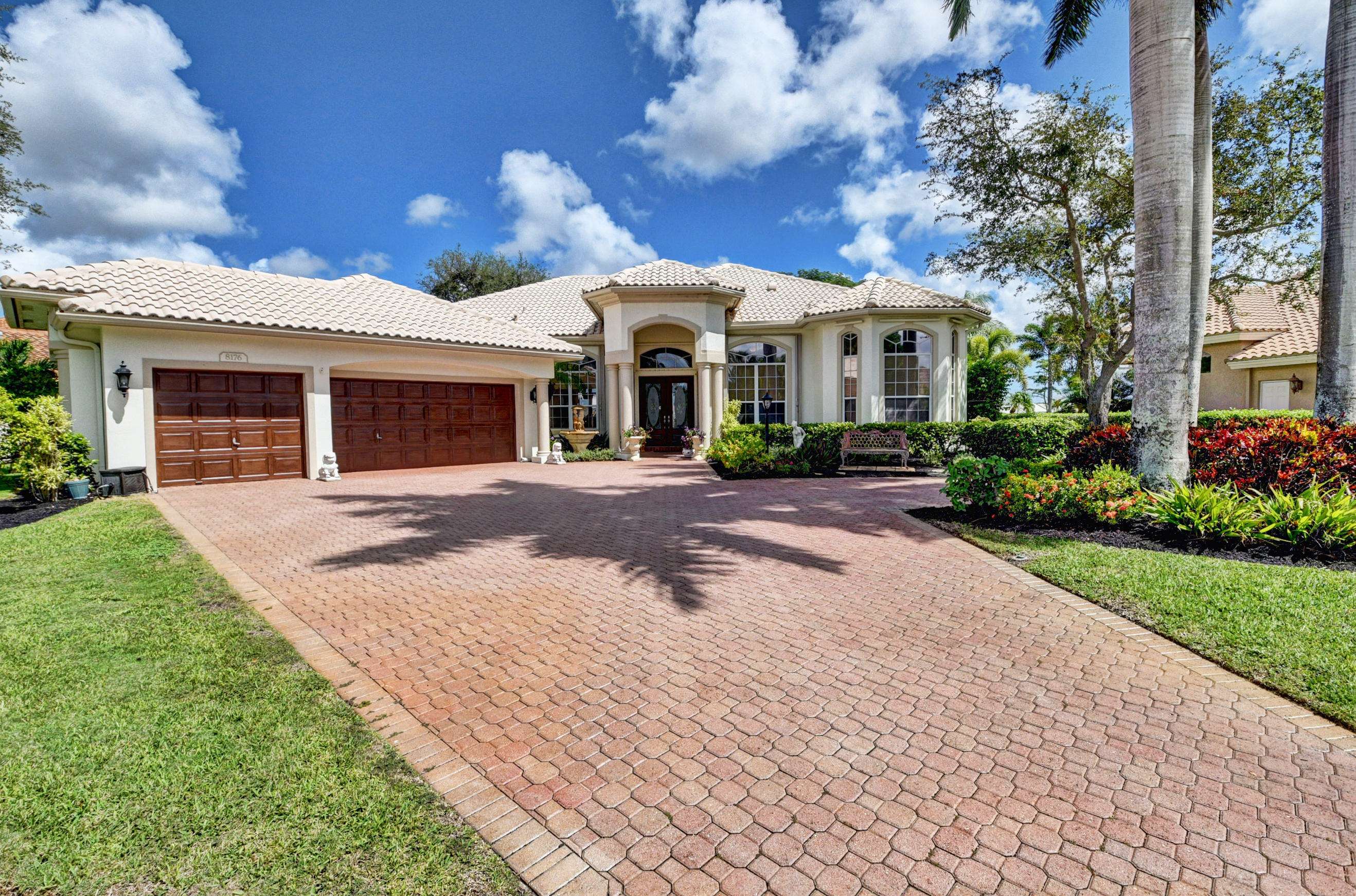 Boynton Beach, FL 33472,8176 Desmond DR