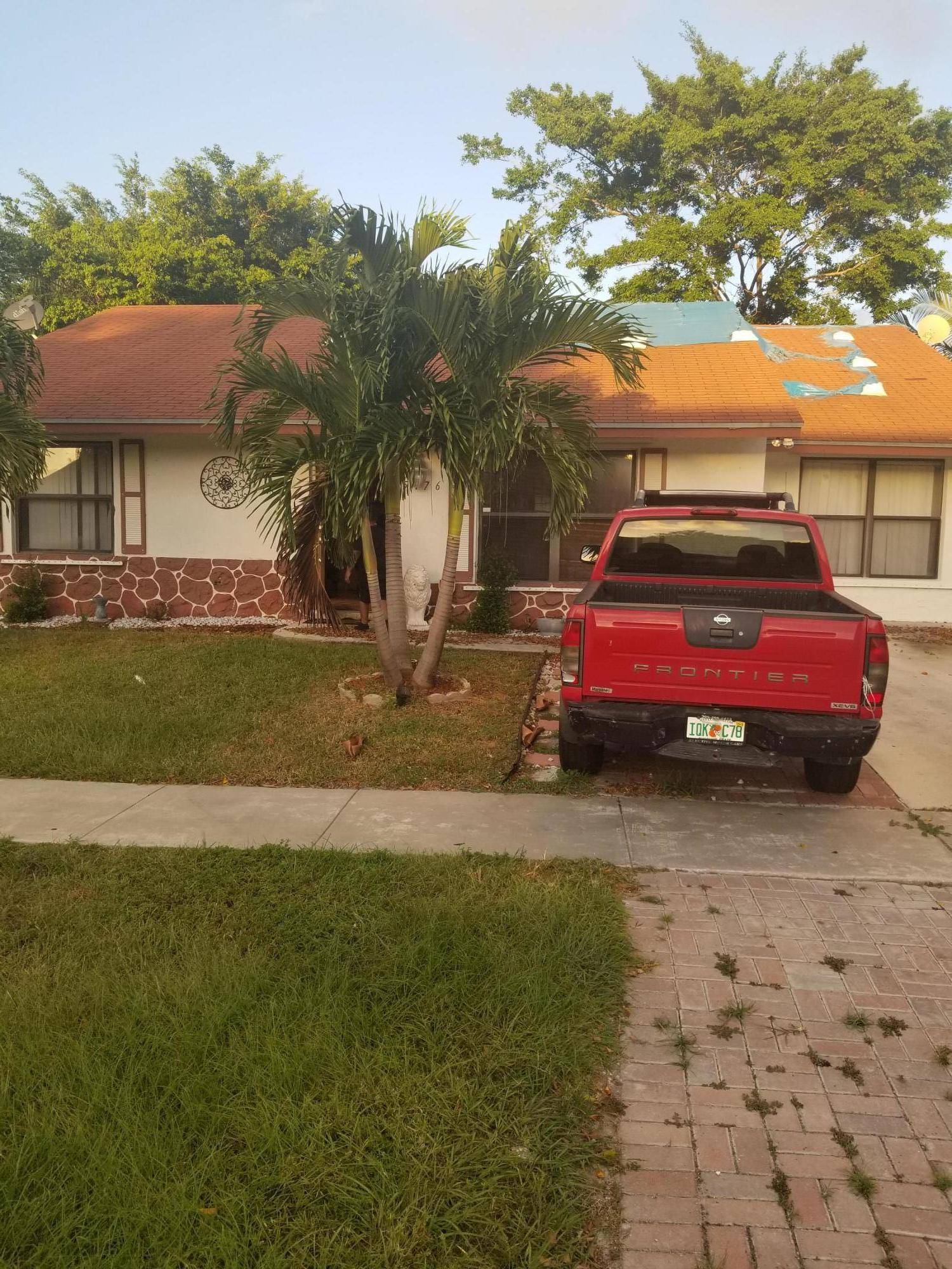 Lake Worth, FL 33463,5176 Edgecliff AVE