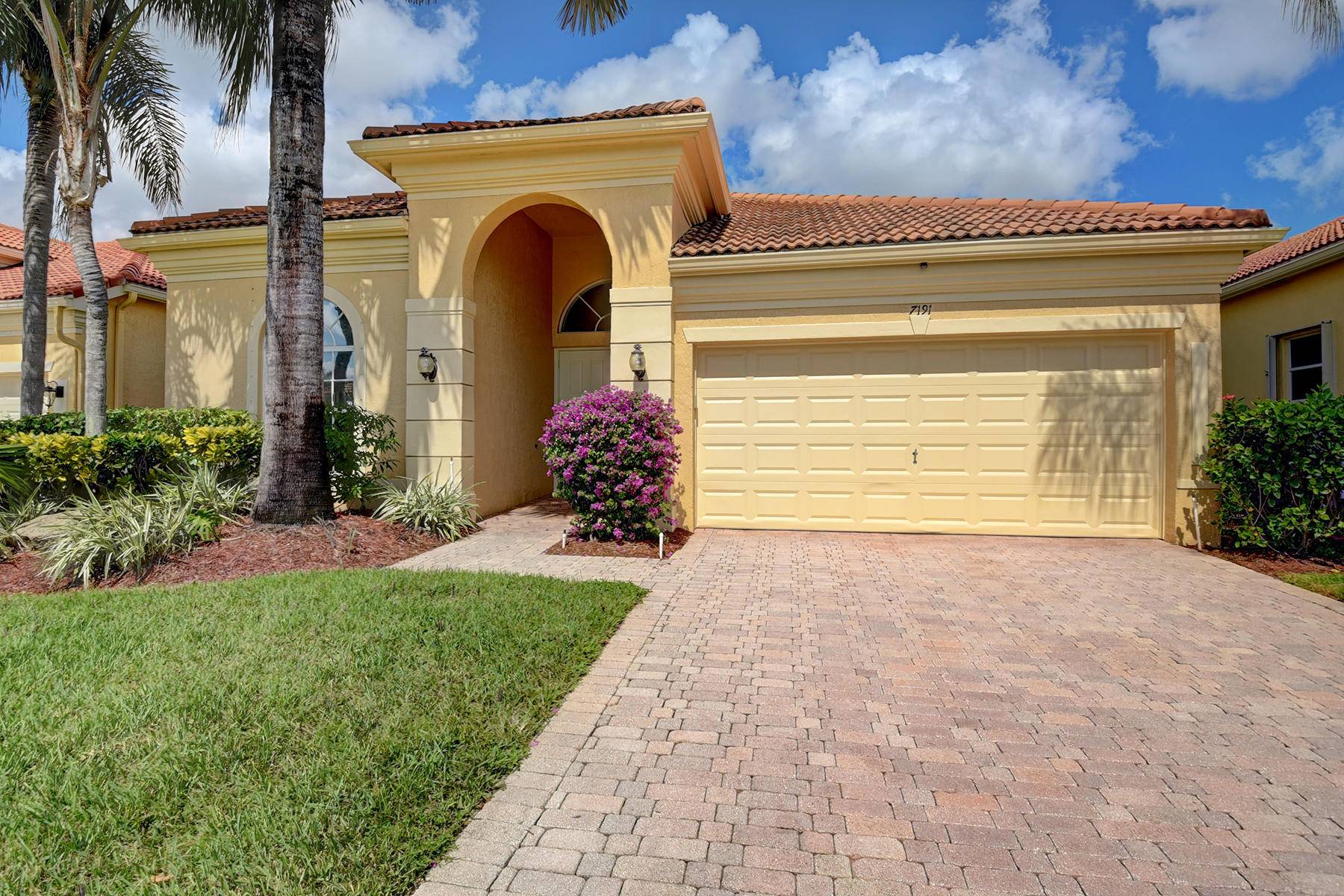 Delray Beach, FL 33446,7191 Lorenzo LN