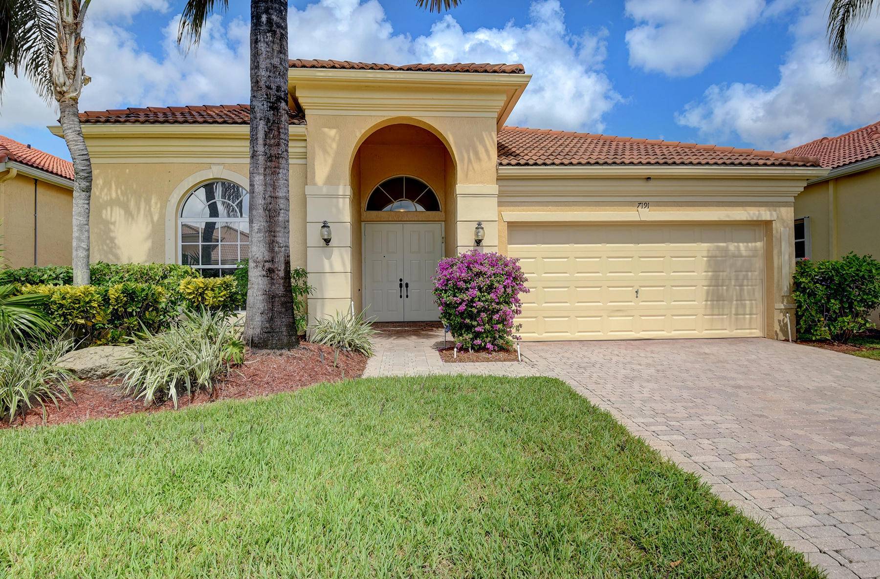 Delray Beach, FL 33446,7191 Lorenzo LN