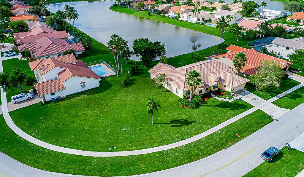 Boca Raton, FL 33498,11885 Island Lakes Lane LN