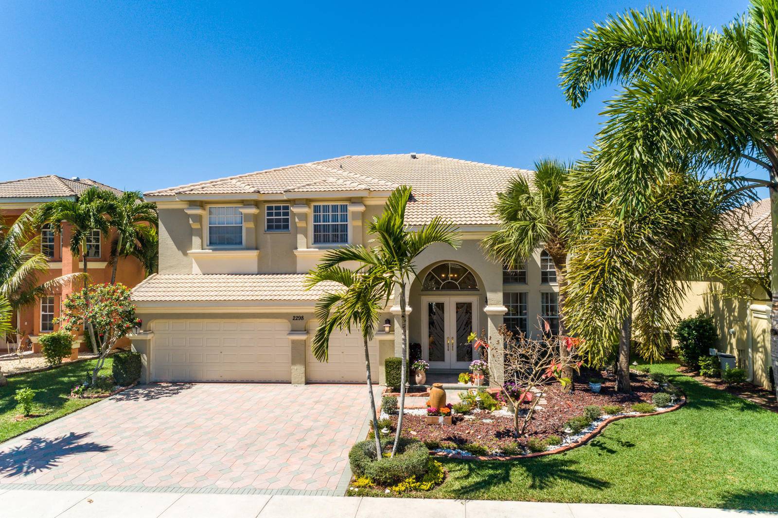 Royal Palm Beach, FL 33411,2298 Ridgewood CIR