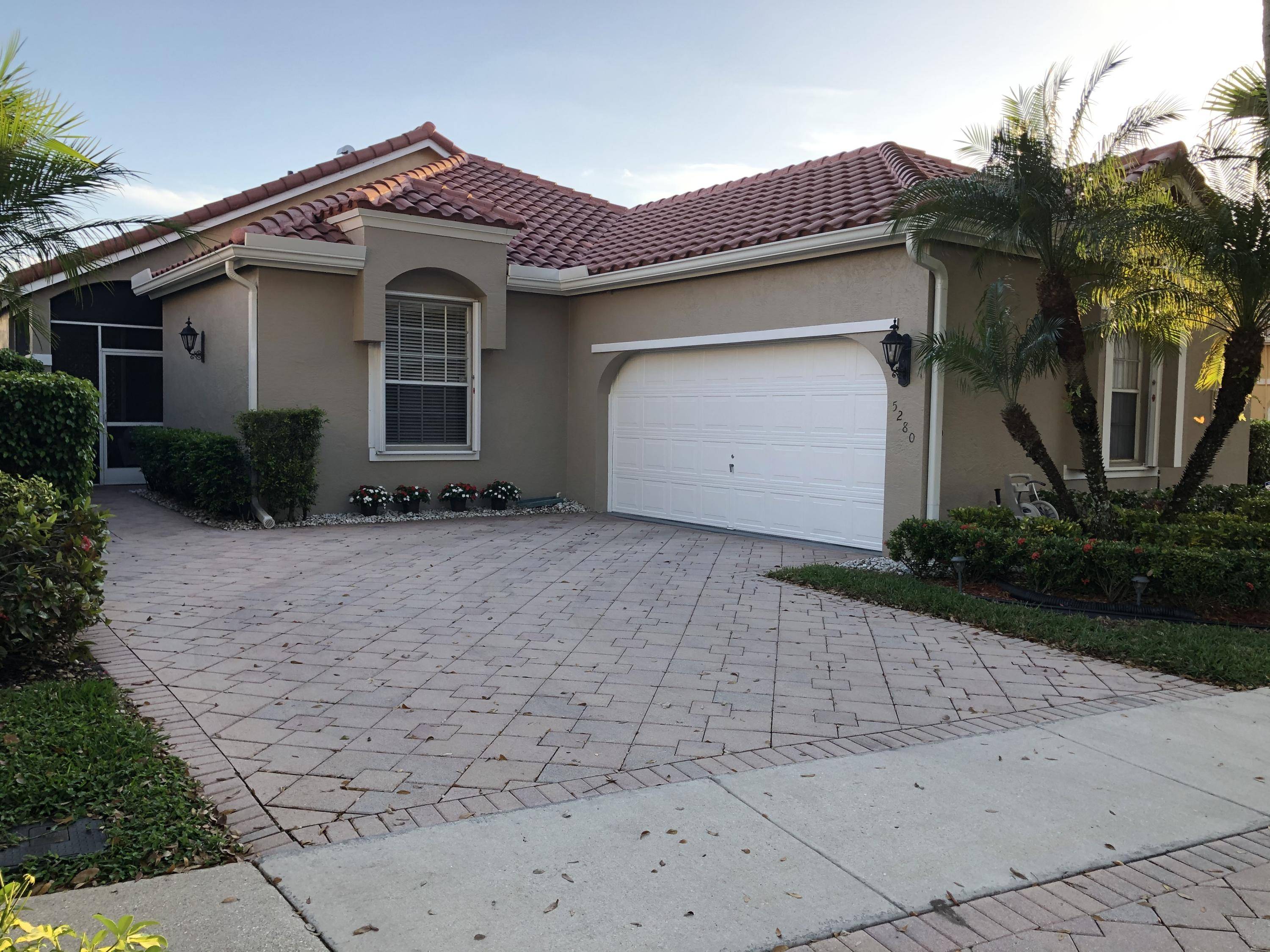 Boynton Beach, FL 33437,5280 Brookview DR