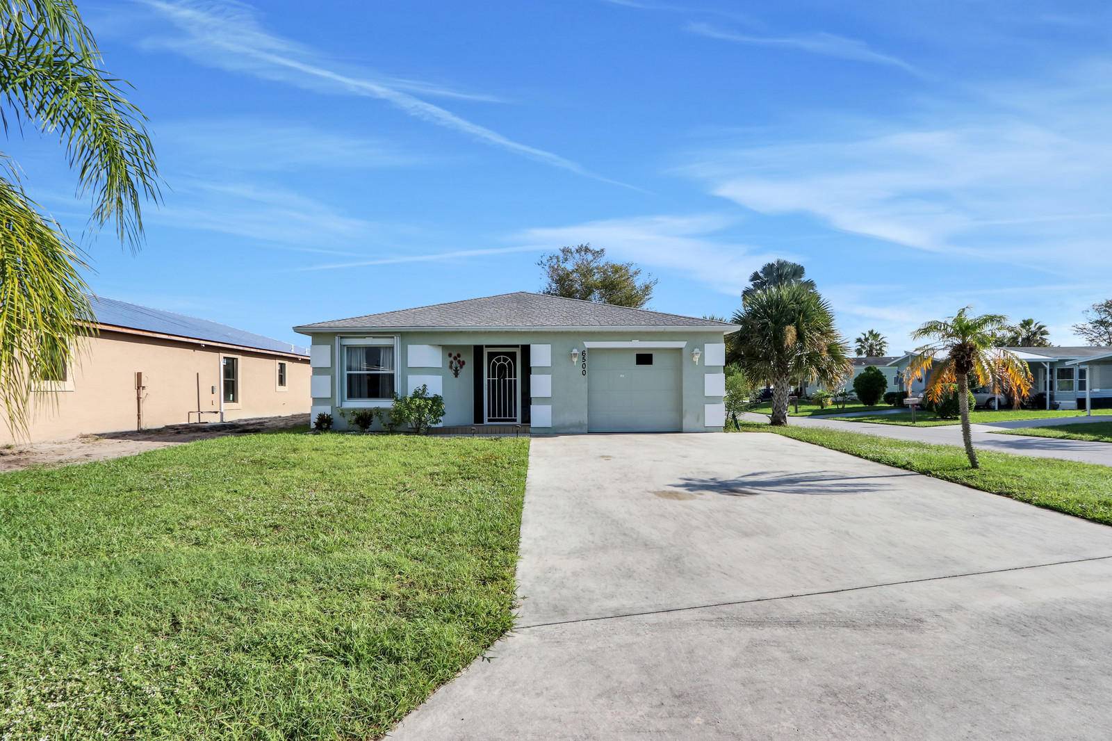 Fort Pierce, FL 34951,6500 Teresita CT