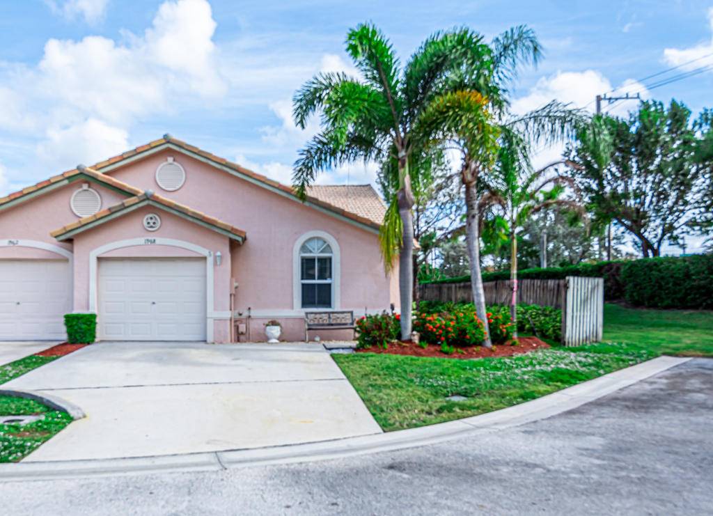 Wellington, FL 33414,1968 W Waterside CT