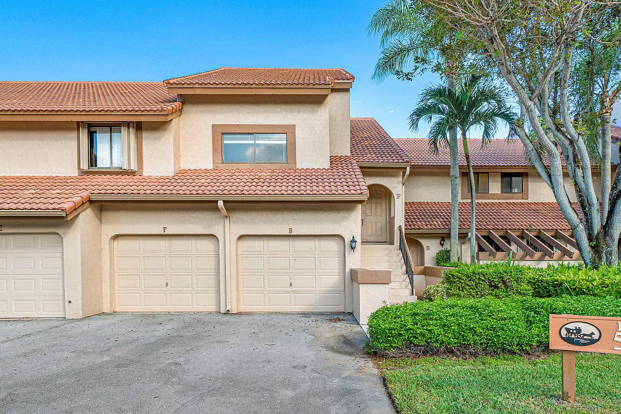 Boca Raton, FL 33486,5520 Coach House CIR F