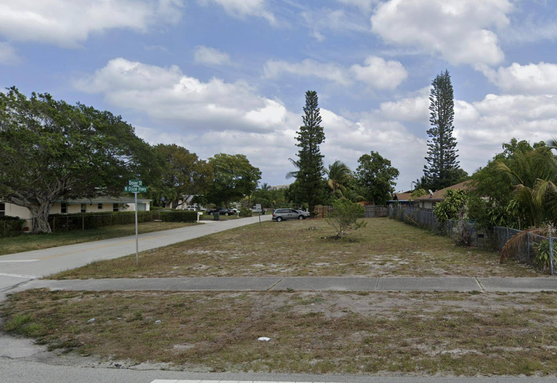 Boca Raton, FL 33487,6500 N Dixie HWY