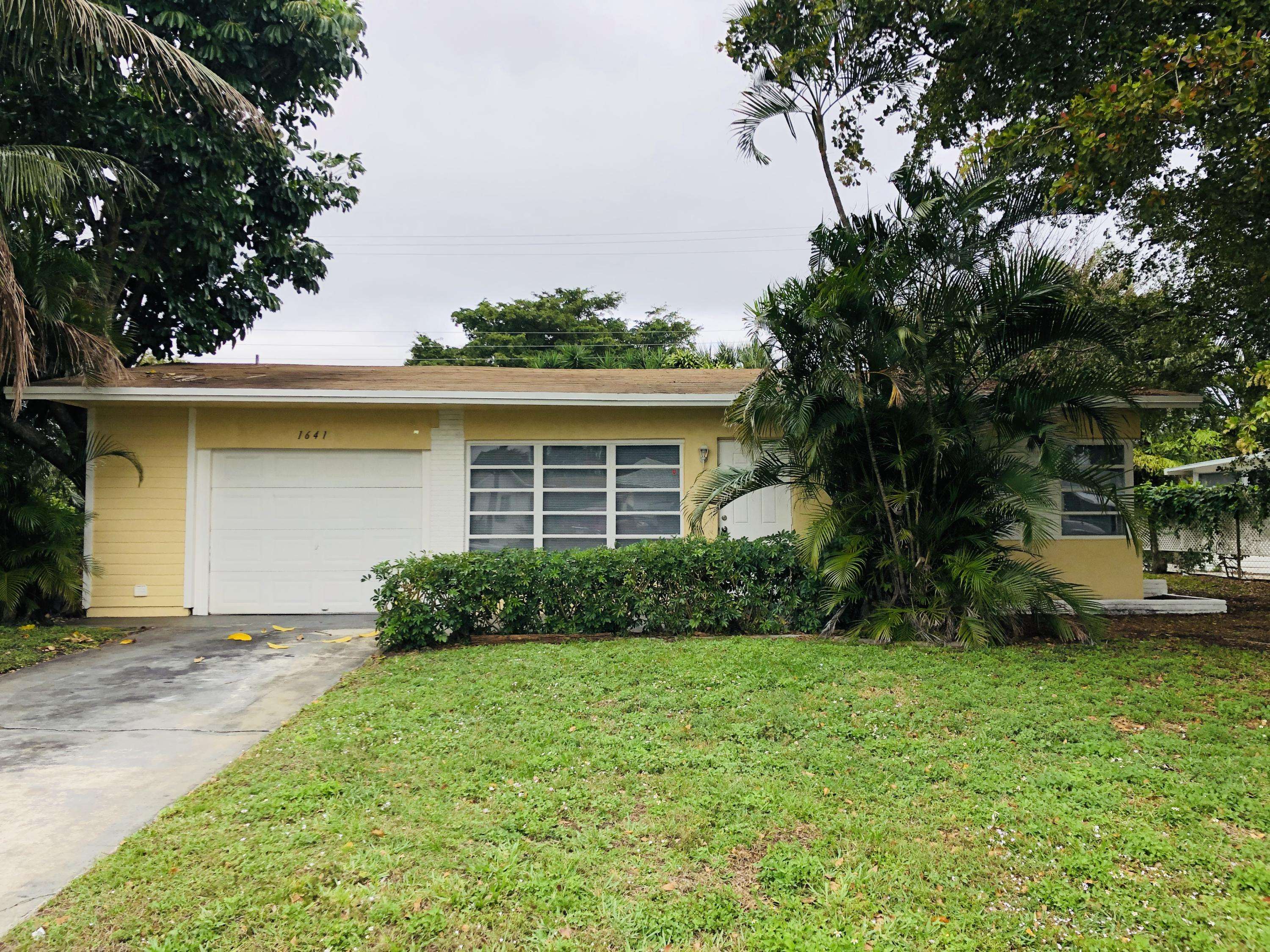 Pompano Beach, FL 33064,1641 NE 32nd PL