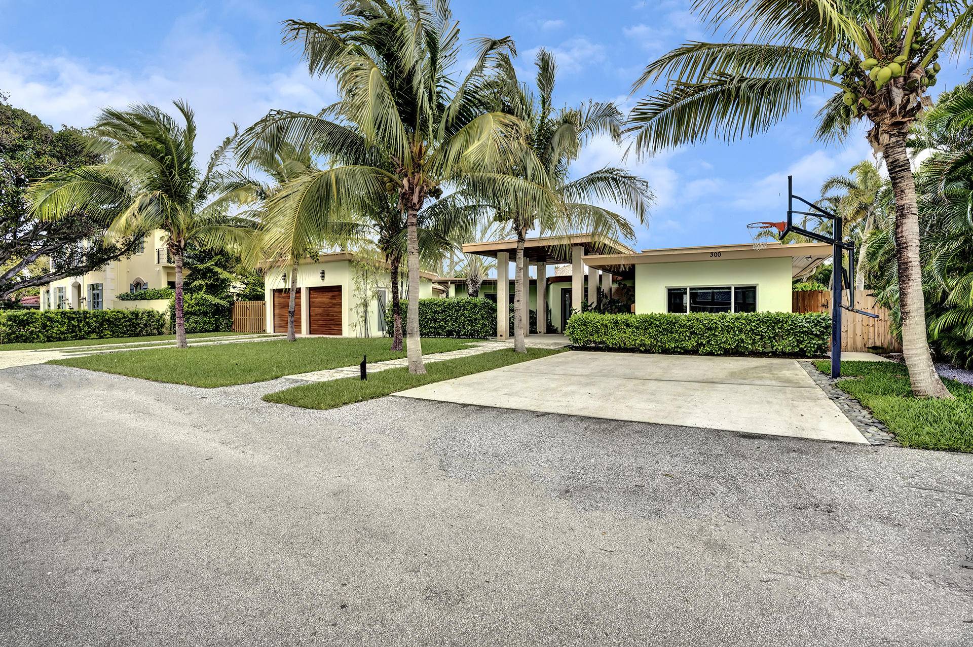 Boca Raton, FL 33432,300 NE Olive WAY