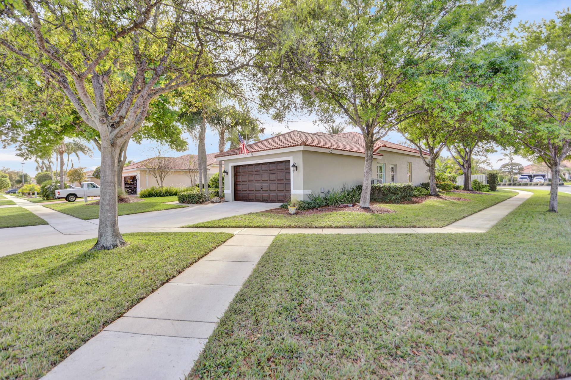 Lake Worth, FL 33463,6803 Las Colinas CT