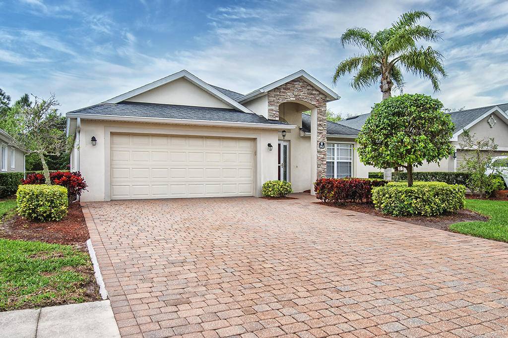 Palm Bay, FL 32909,562 SE Rangewood DR