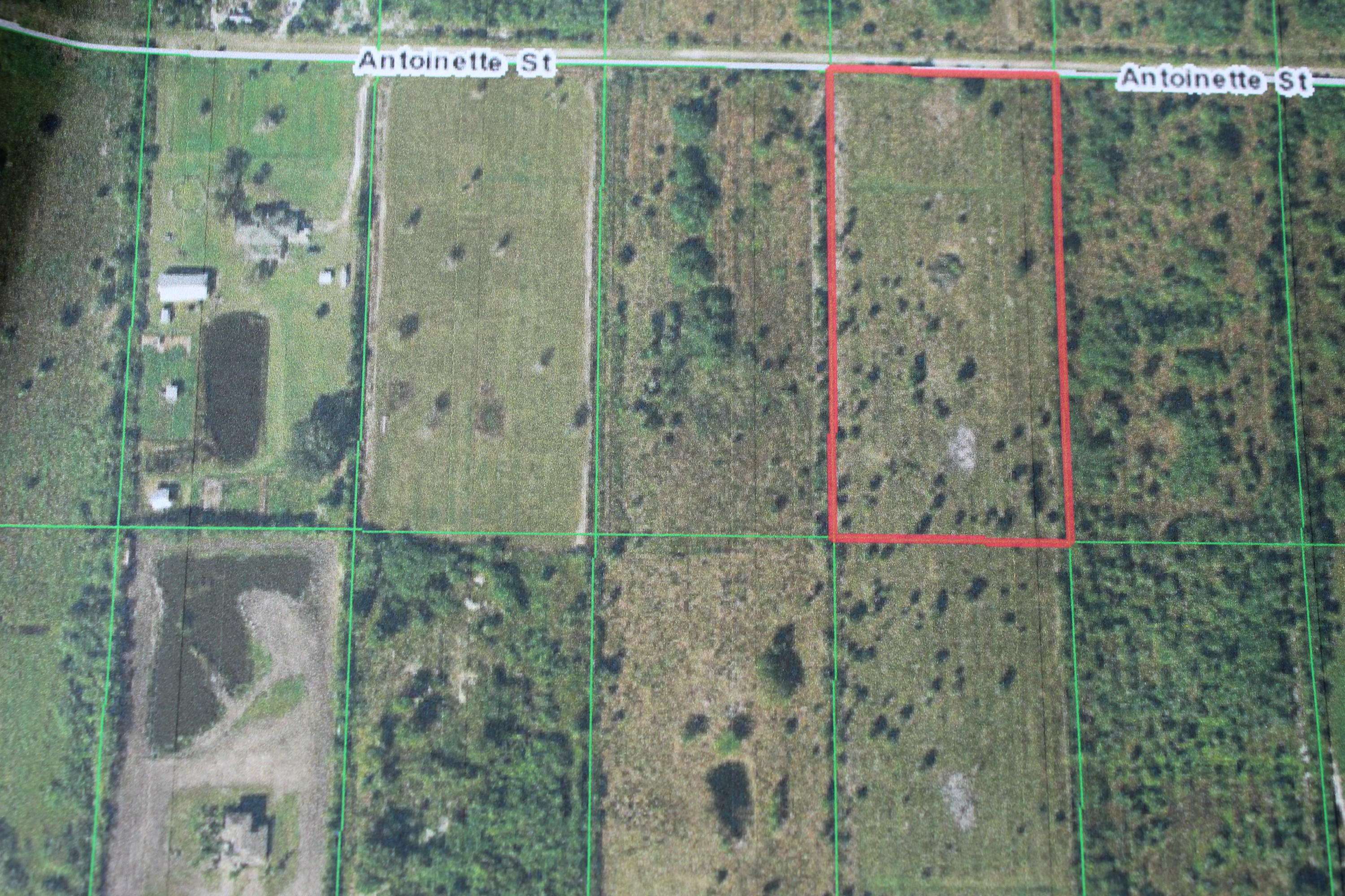 Loxahatchee, FL 33470,Xxx Antoinette ST