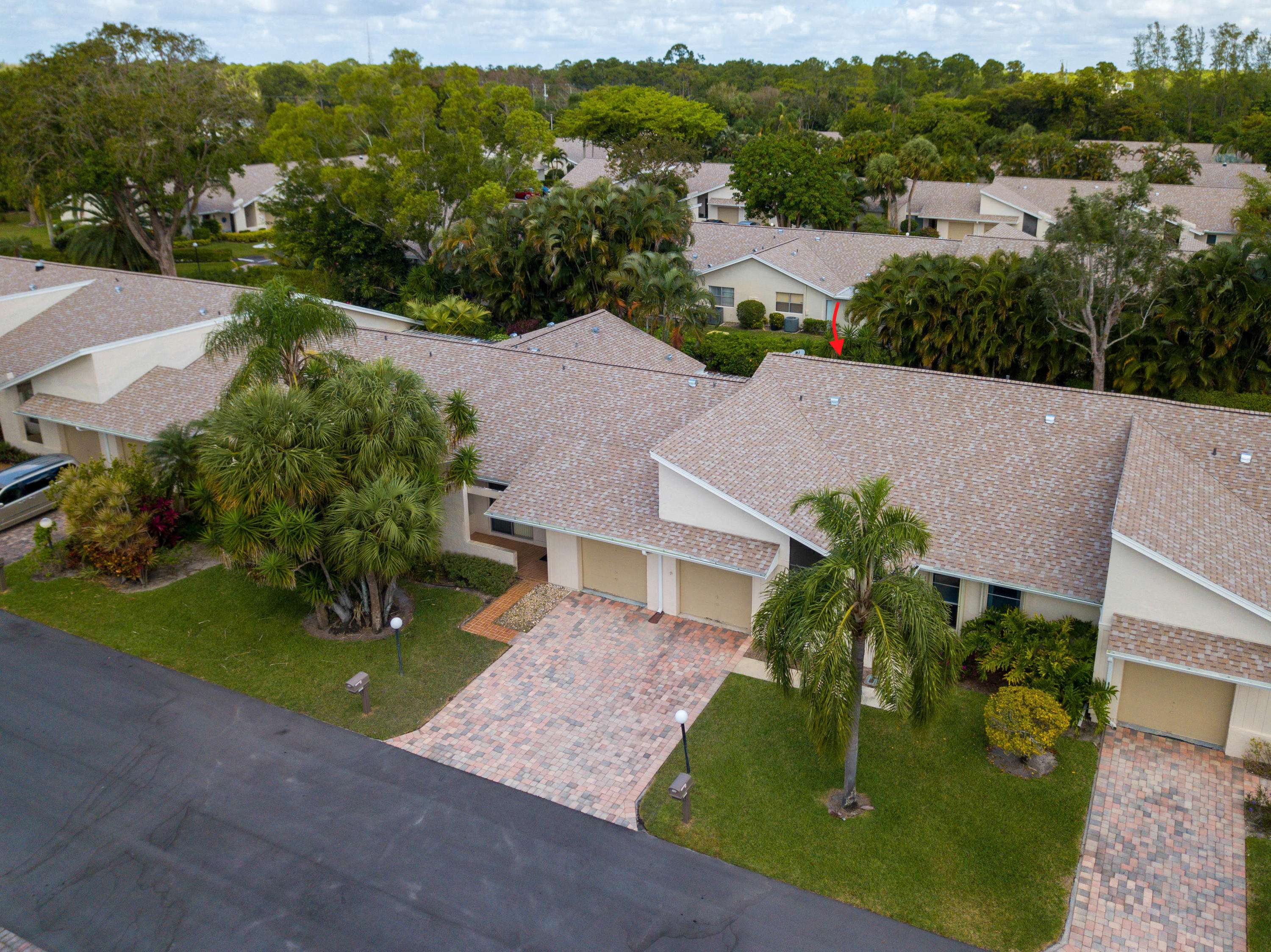 Lake Worth, FL 33467,6993 Peony PL