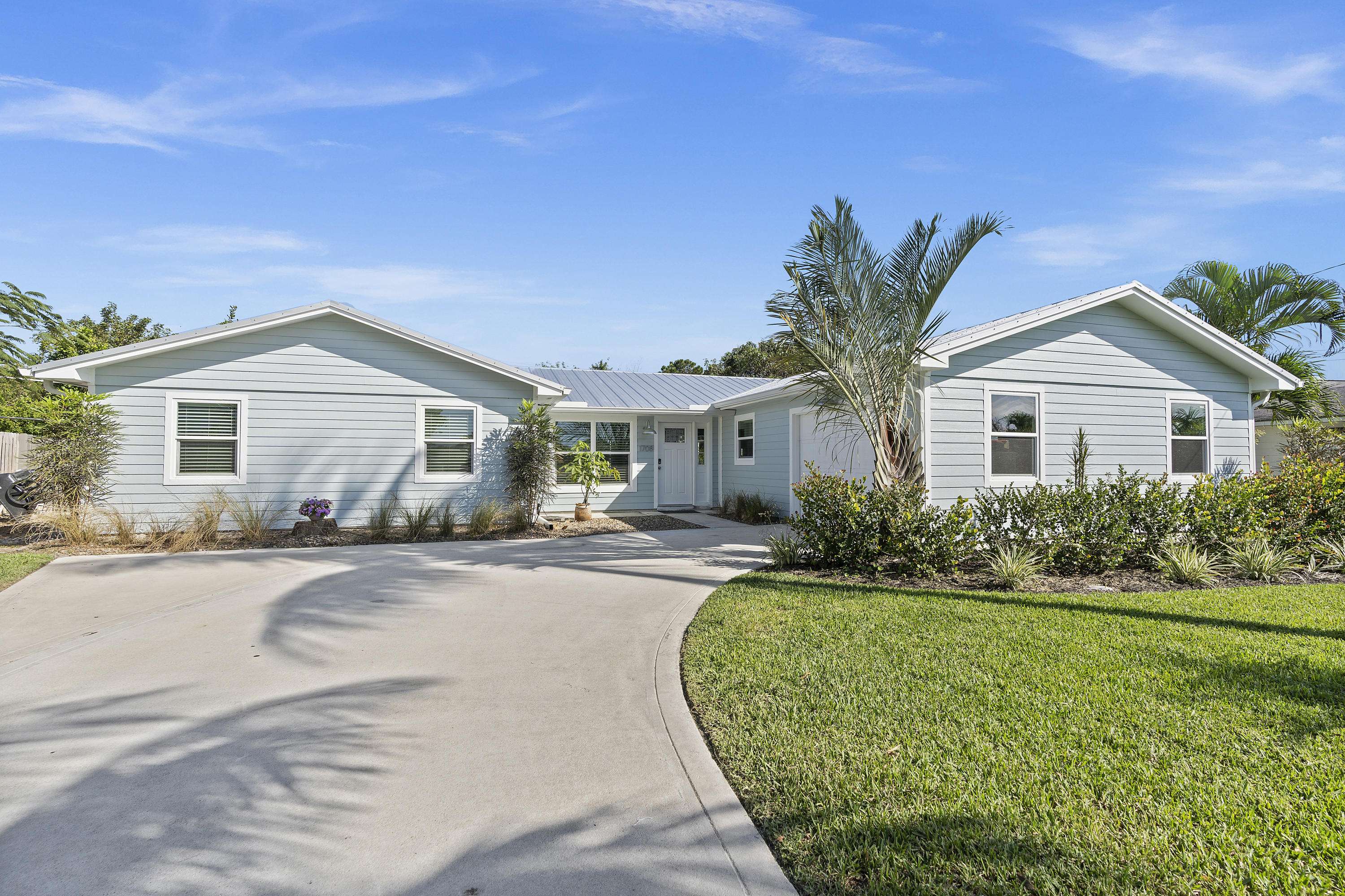 Jensen Beach, FL 34957,1708 NE 21st TER