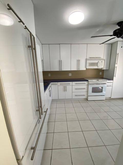 Greenacres, FL 33467,3242 Perimeter DR